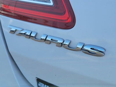 2018 Ford Taurus SEL