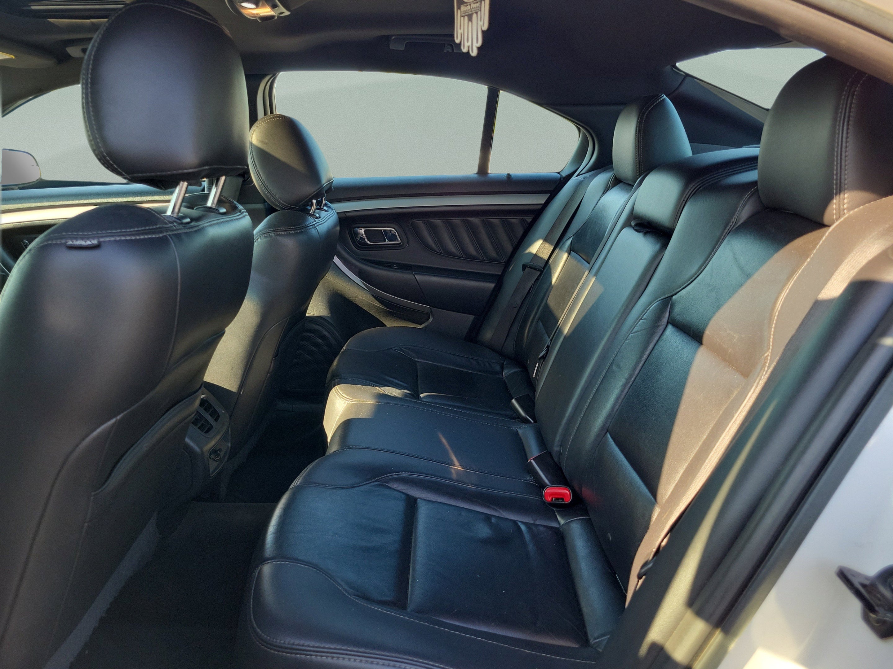 2018 Ford Taurus SEL
