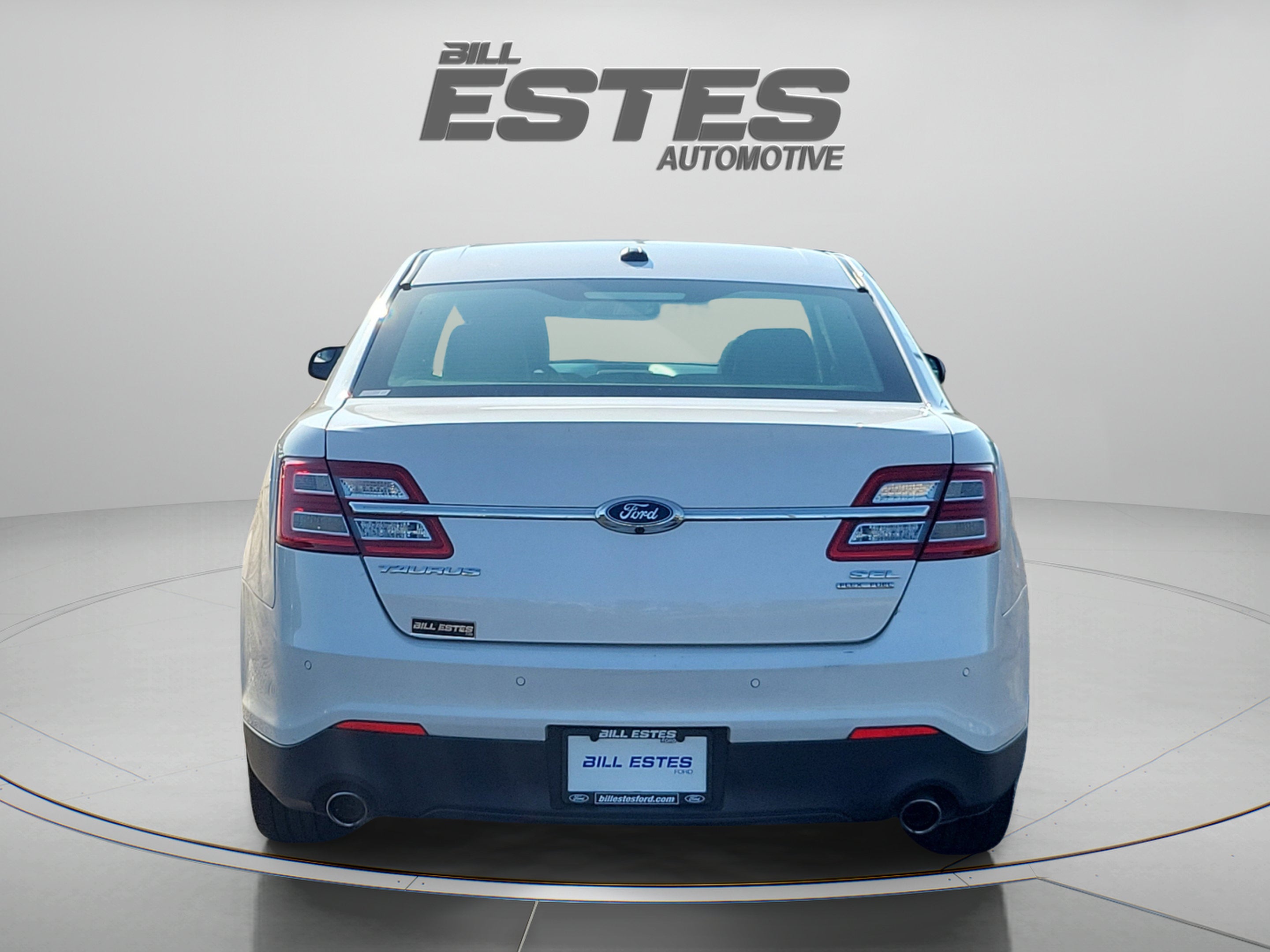 2018 Ford Taurus SEL