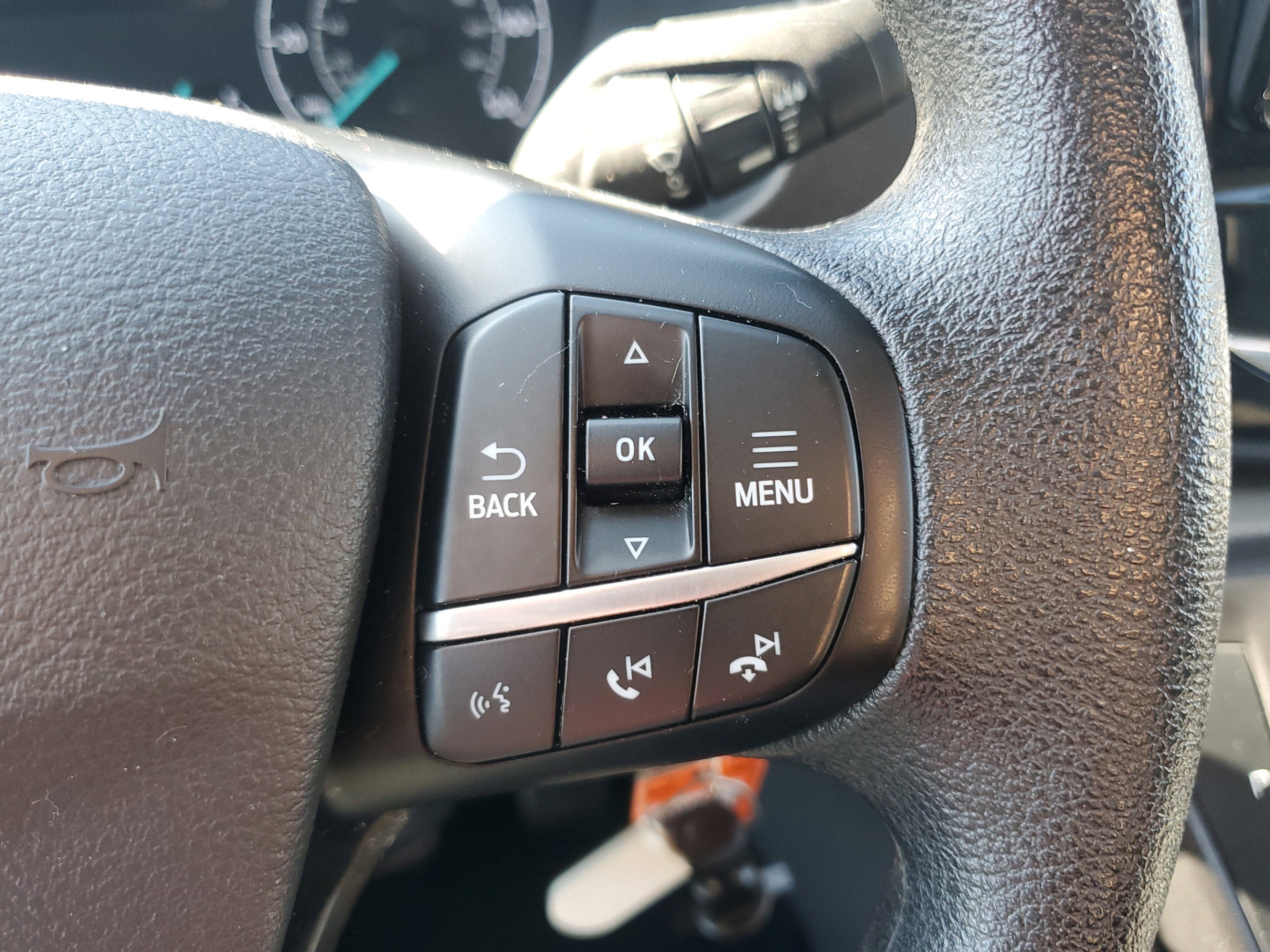 2023 Ford Transit Passenger Wagon XLT