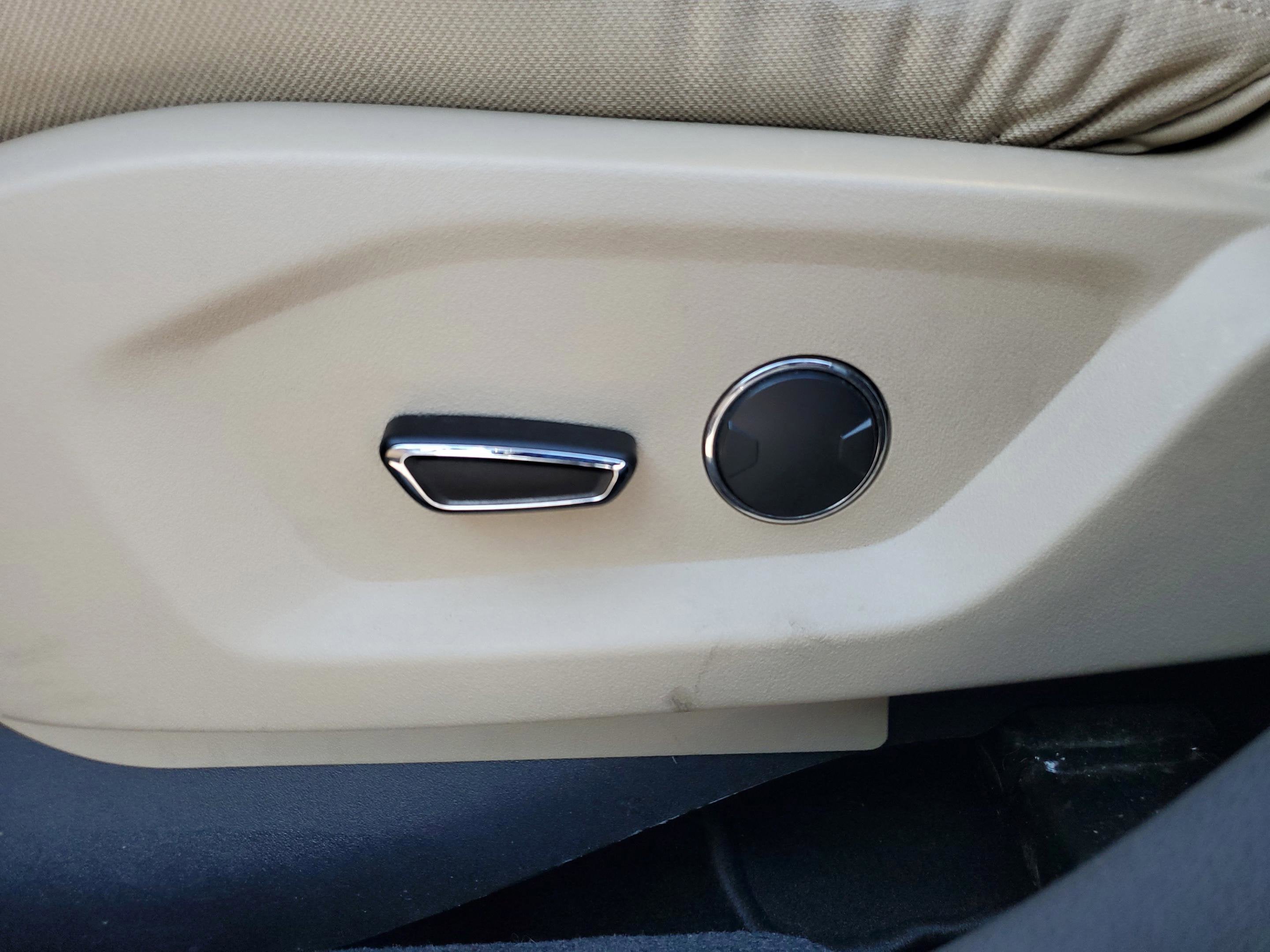 2016 Ford Explorer Base