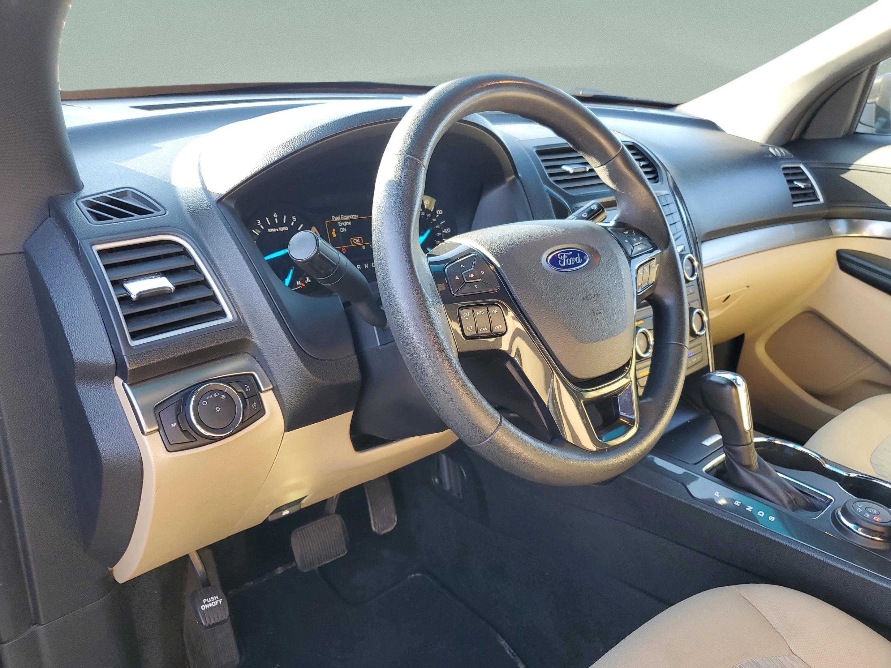 2016 Ford Explorer Base
