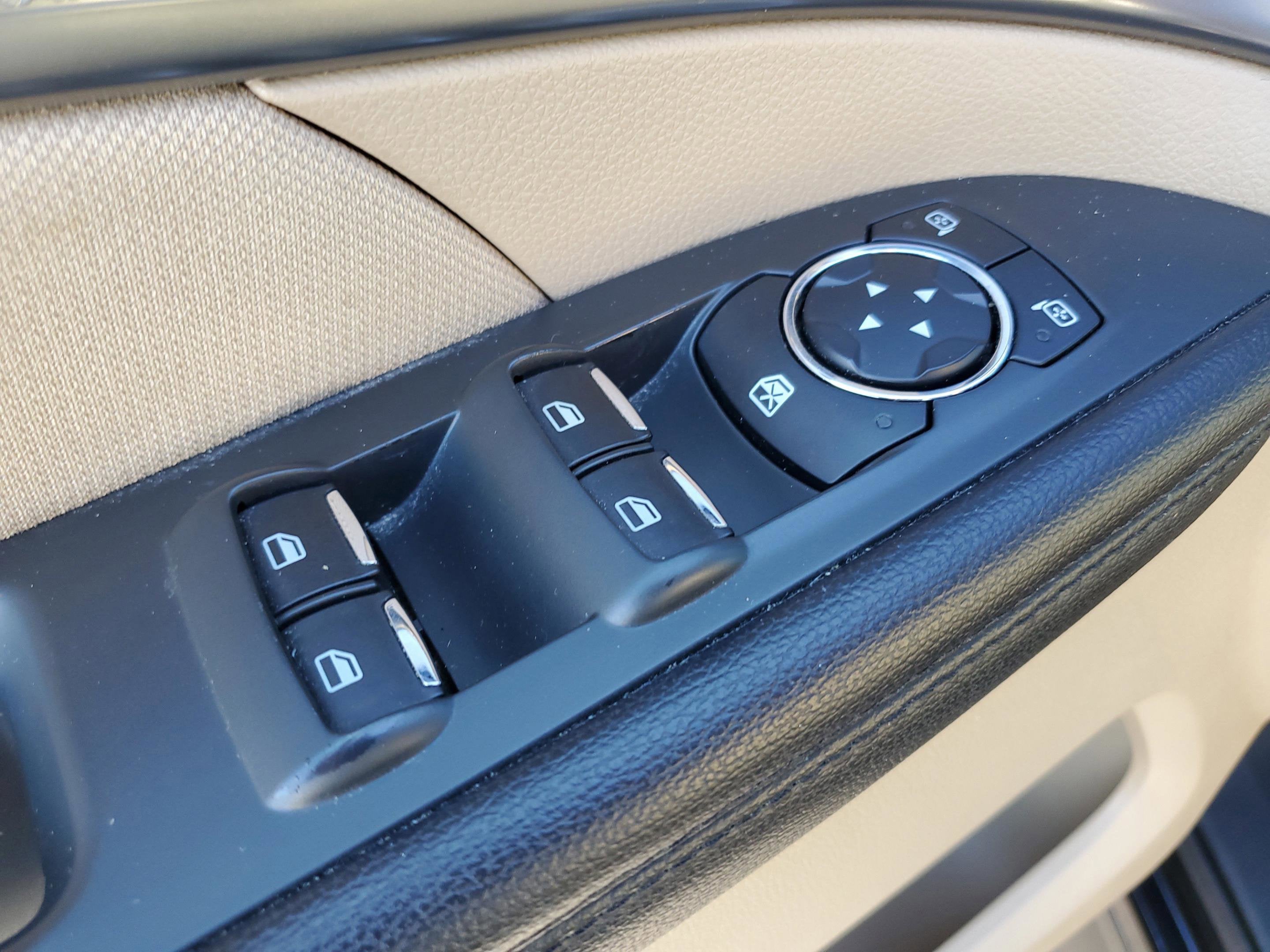 2016 Ford Explorer Base