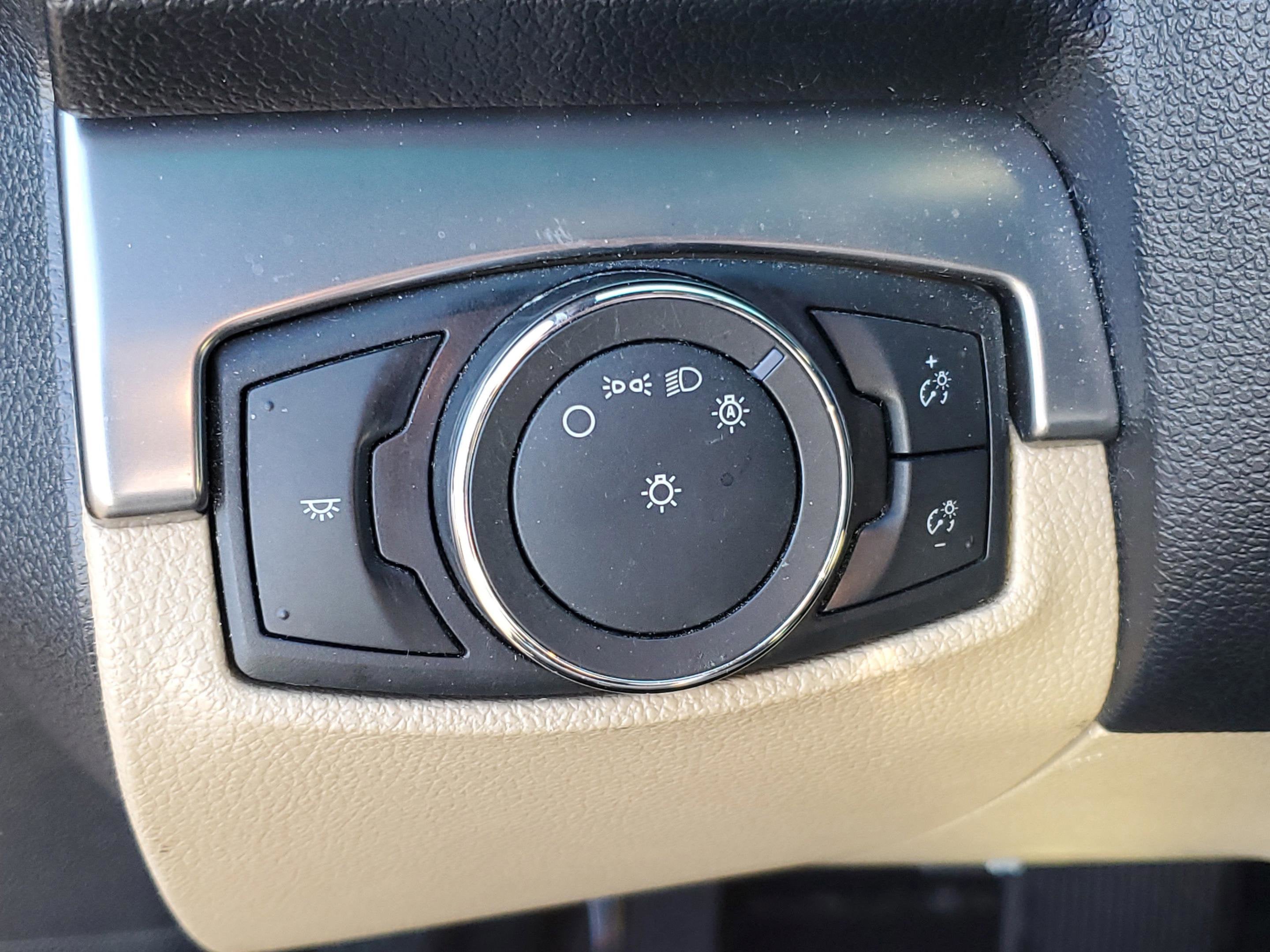 2016 Ford Explorer Base