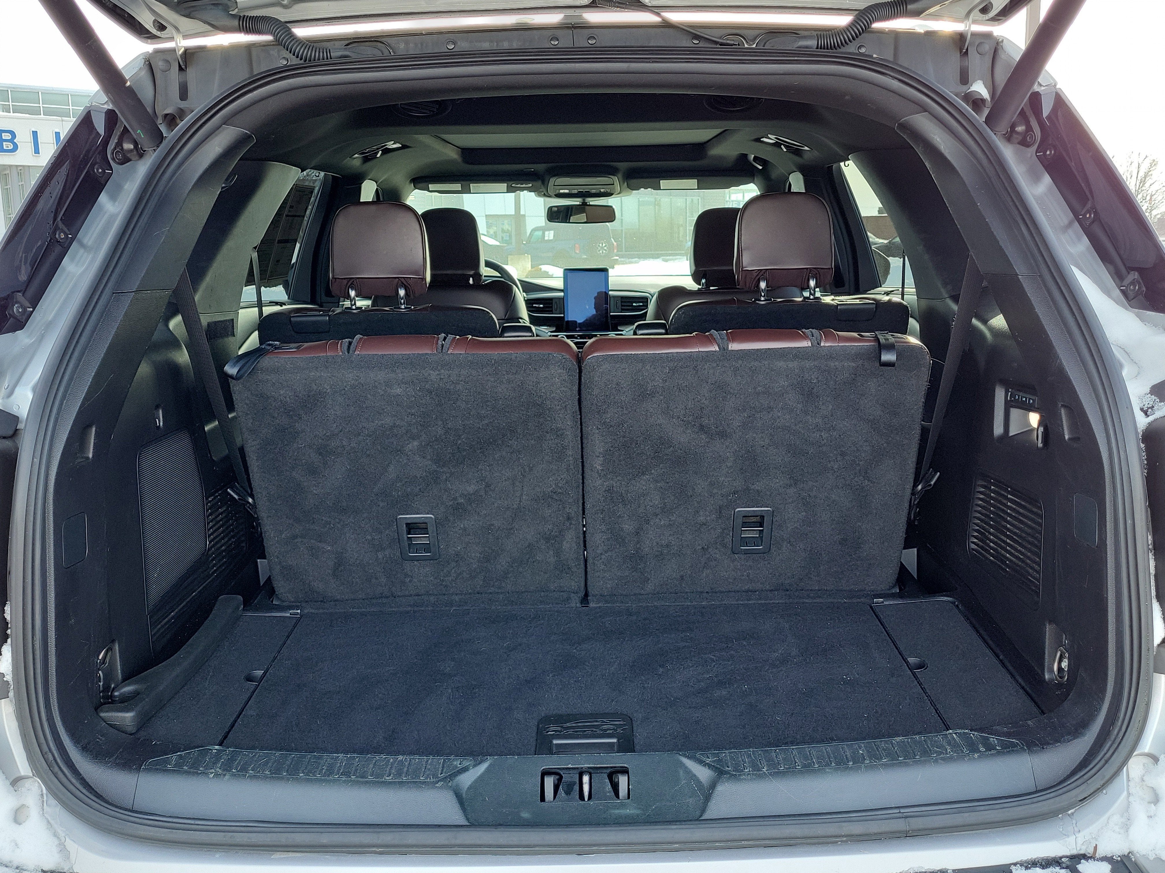 2021 Ford Explorer Platinum