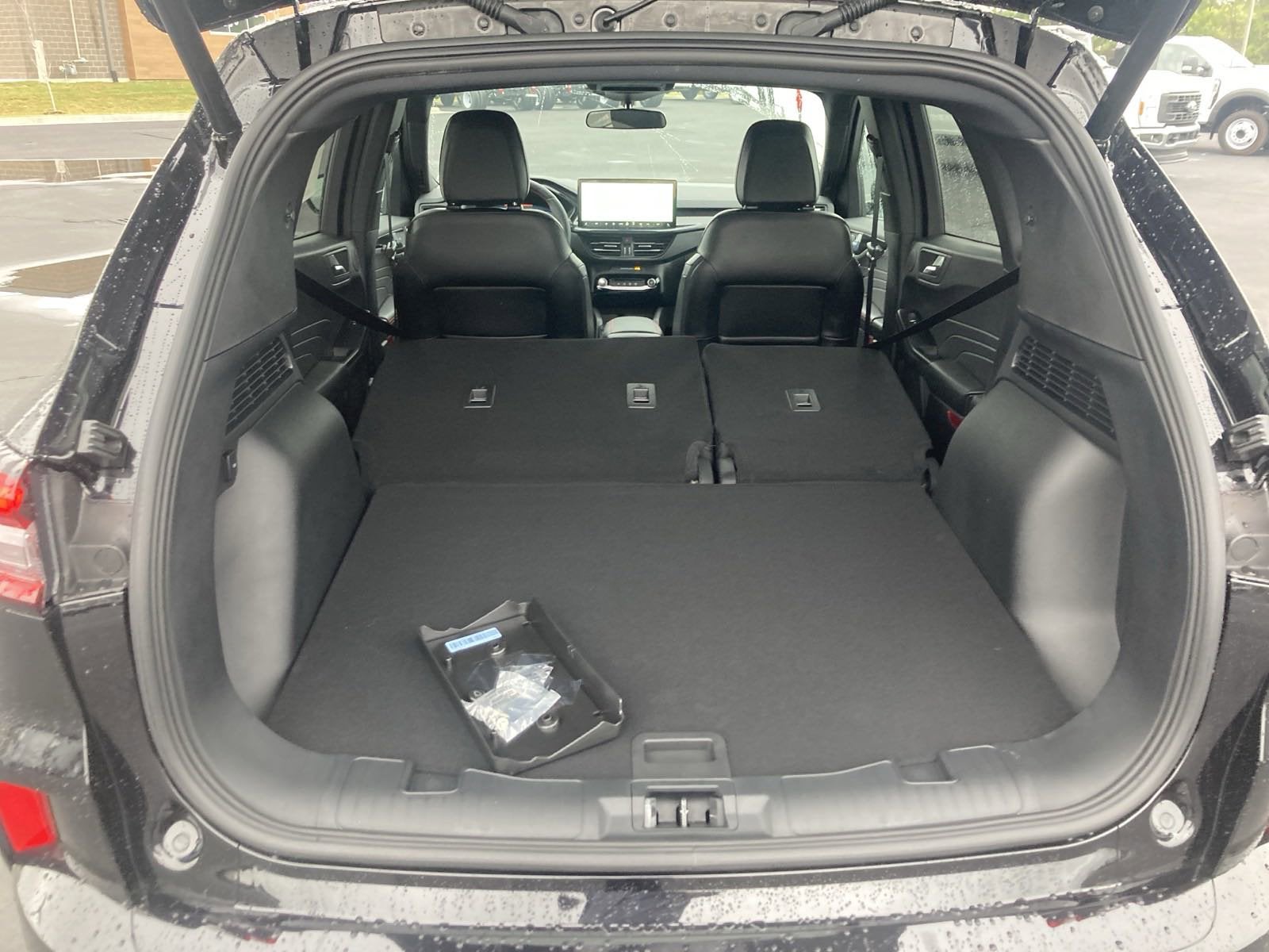 2024 Ford Escape ST-Line Select