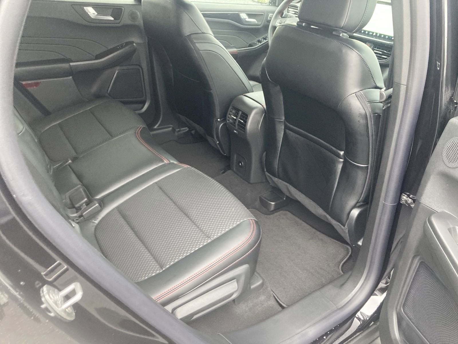 2024 Ford Escape ST-Line Select