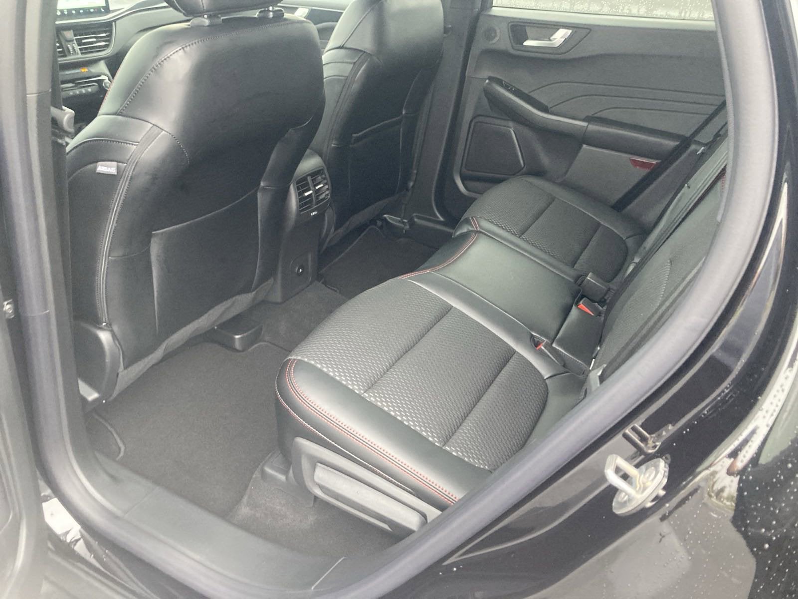 2024 Ford Escape ST-Line Select