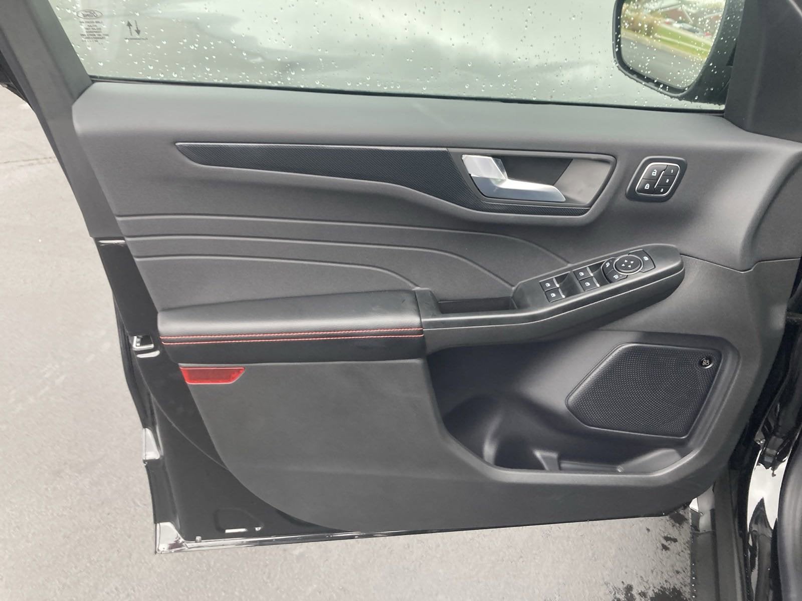 2024 Ford Escape ST-Line Select