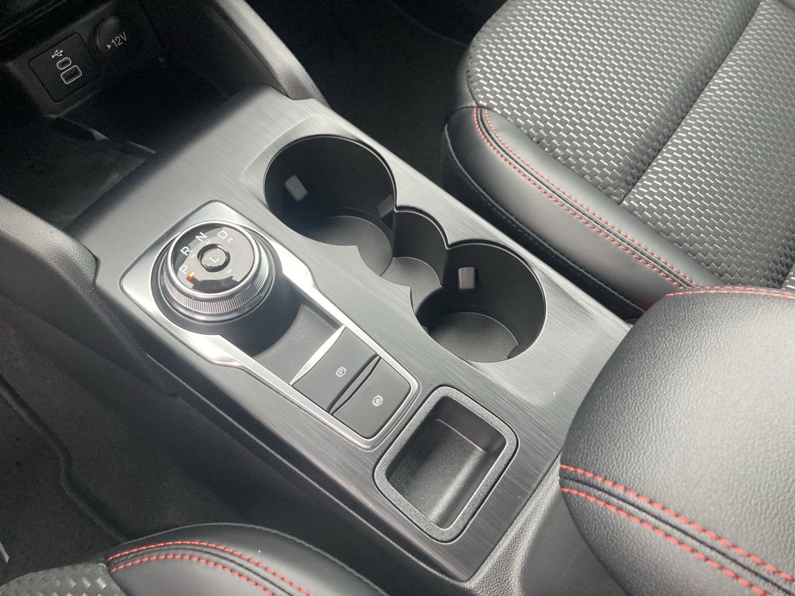 2024 Ford Escape ST-Line Select