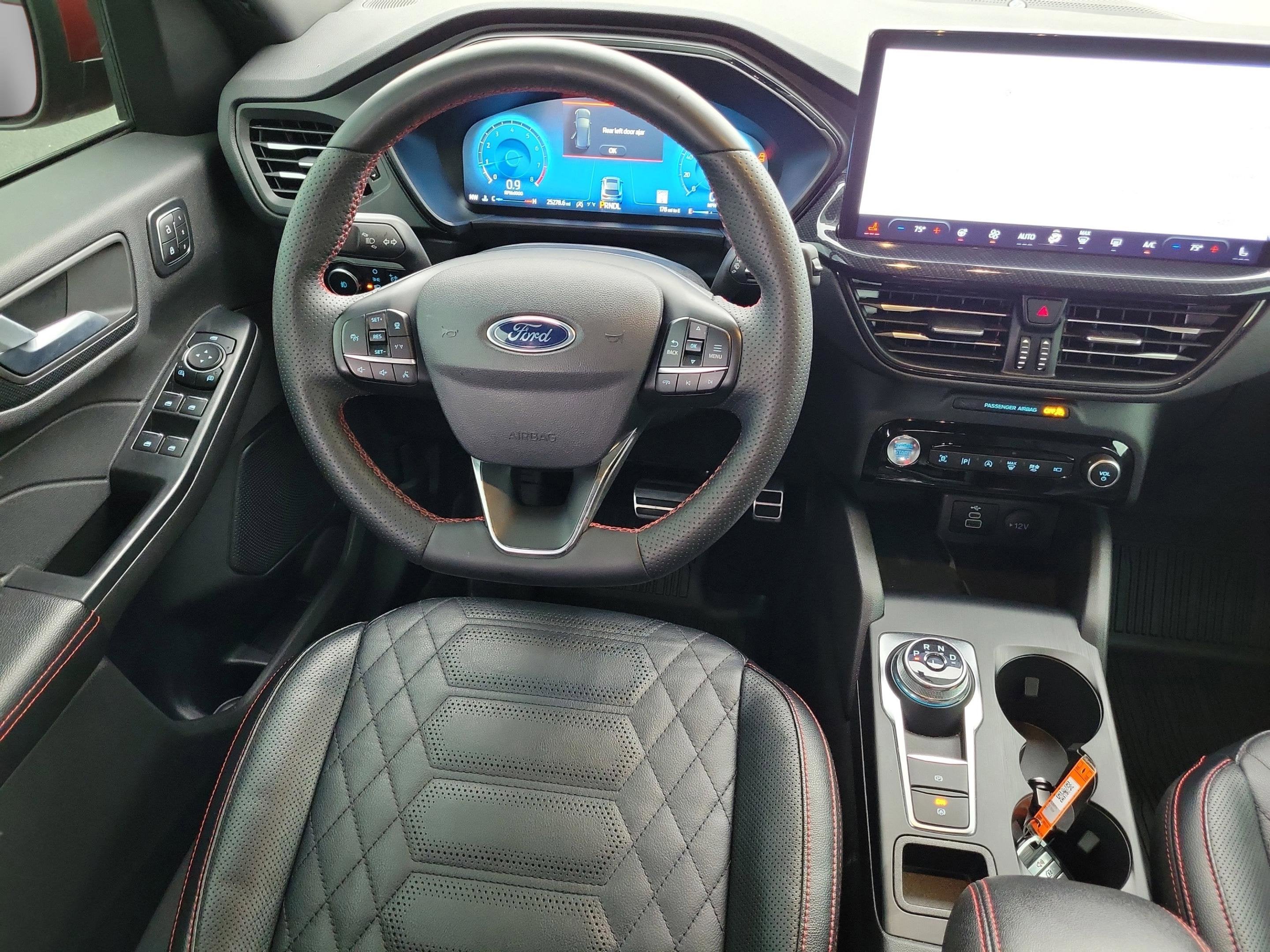 2024 Ford Escape ST-Line Elite