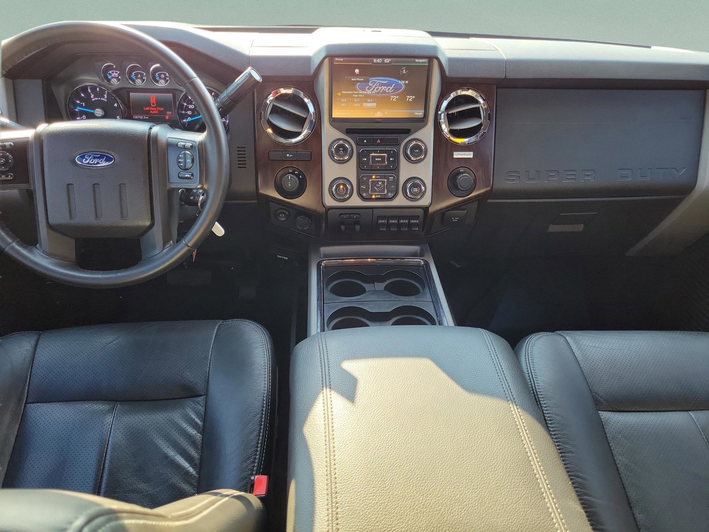2015 Ford Super Duty F-250 SRW Lariat