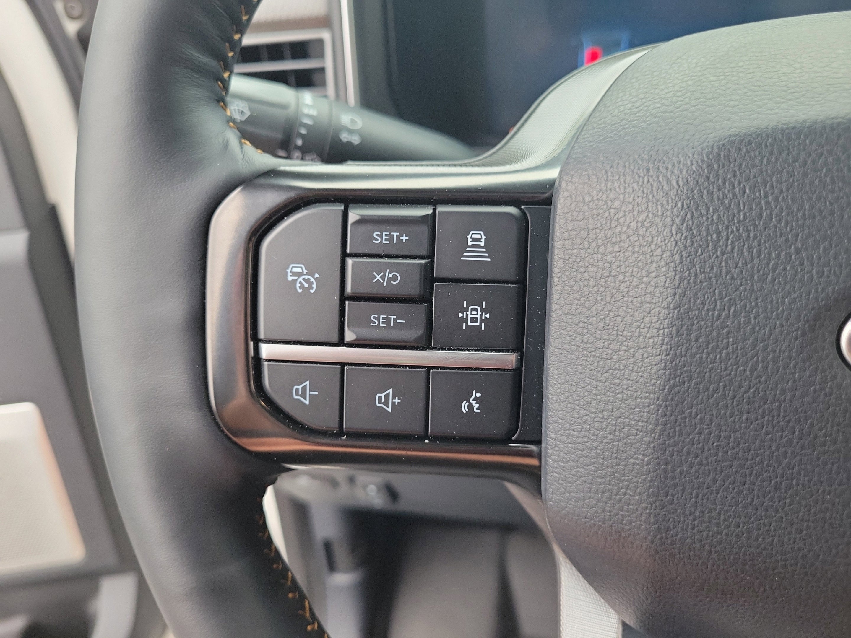 2024 Ford Super Duty F-250 SRW Platinum