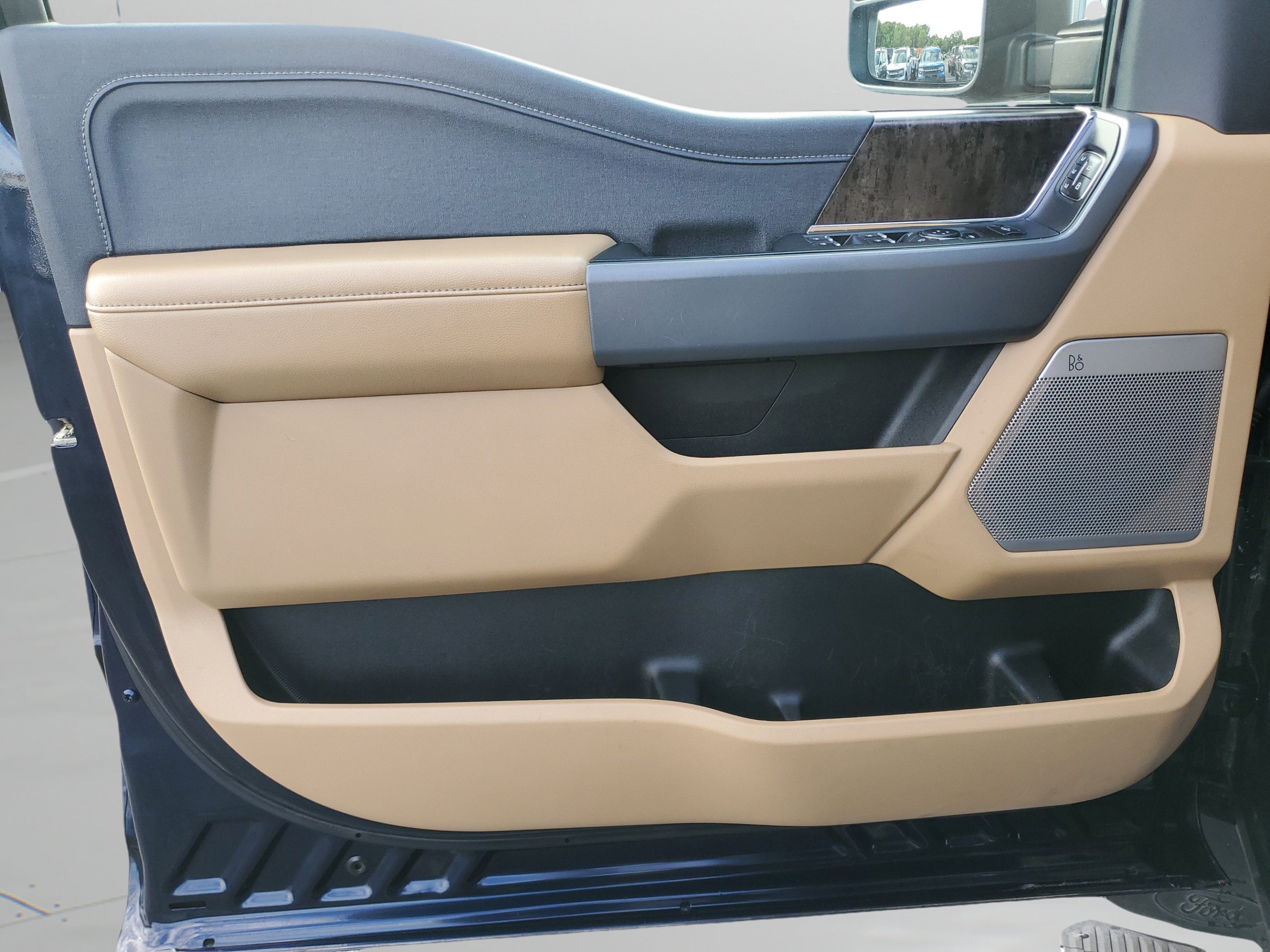 2024 Ford Super Duty F-250 SRW LARIAT