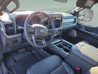 2026 Ford Super Duty F-350 SRW Platinum