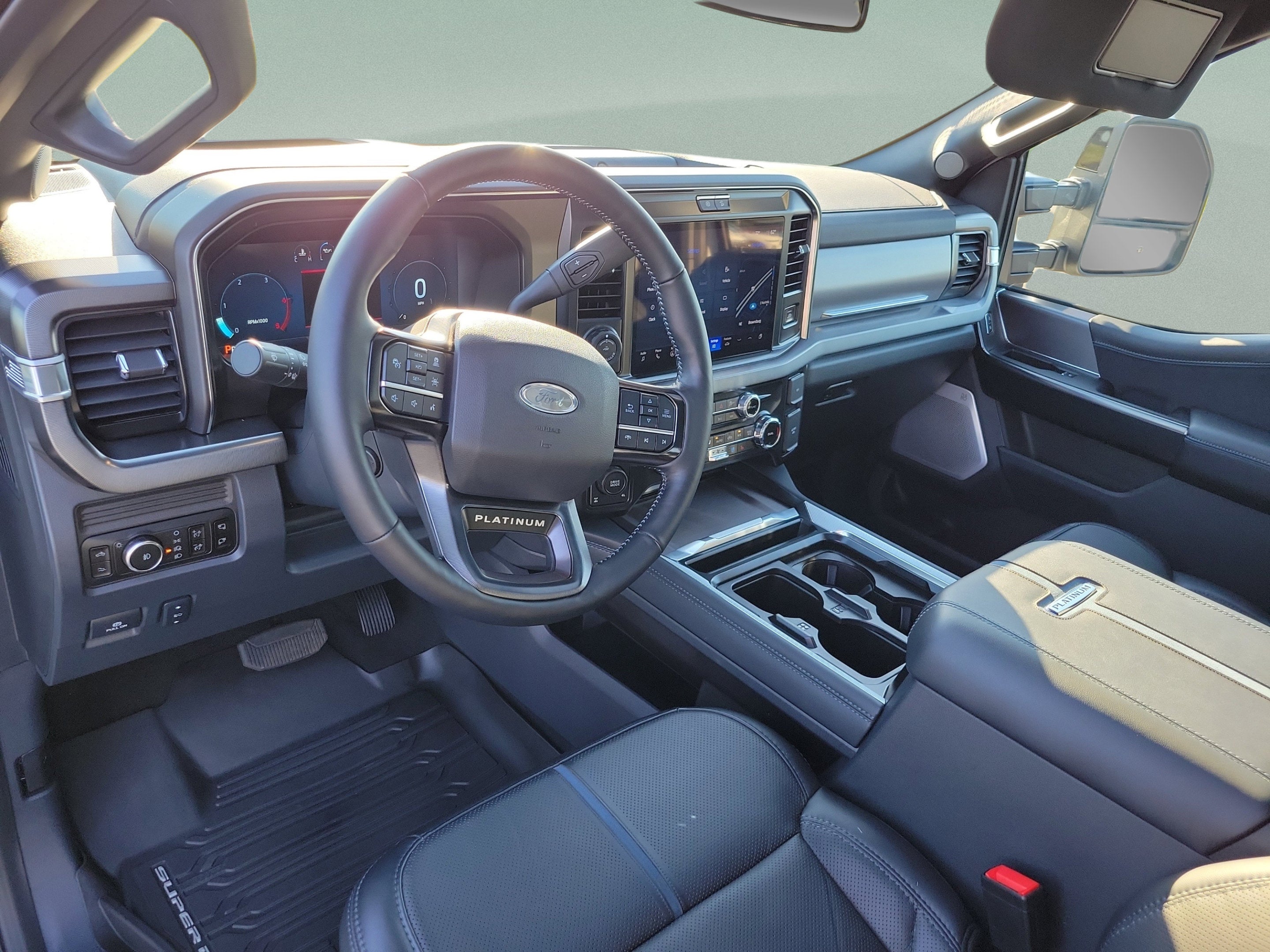 2026 Ford Super Duty F-350 SRW Platinum