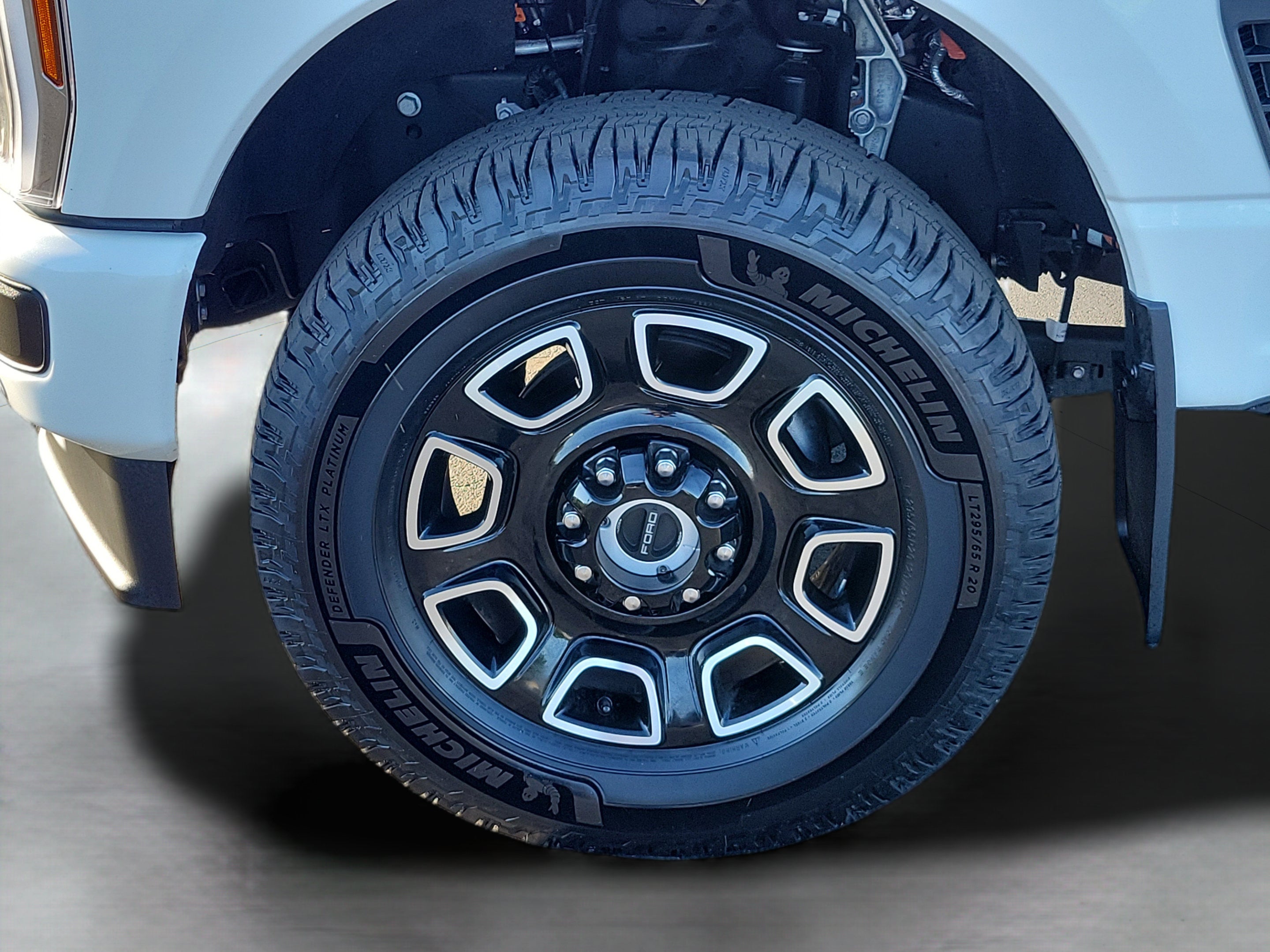 2026 Ford Super Duty F-350 SRW Platinum