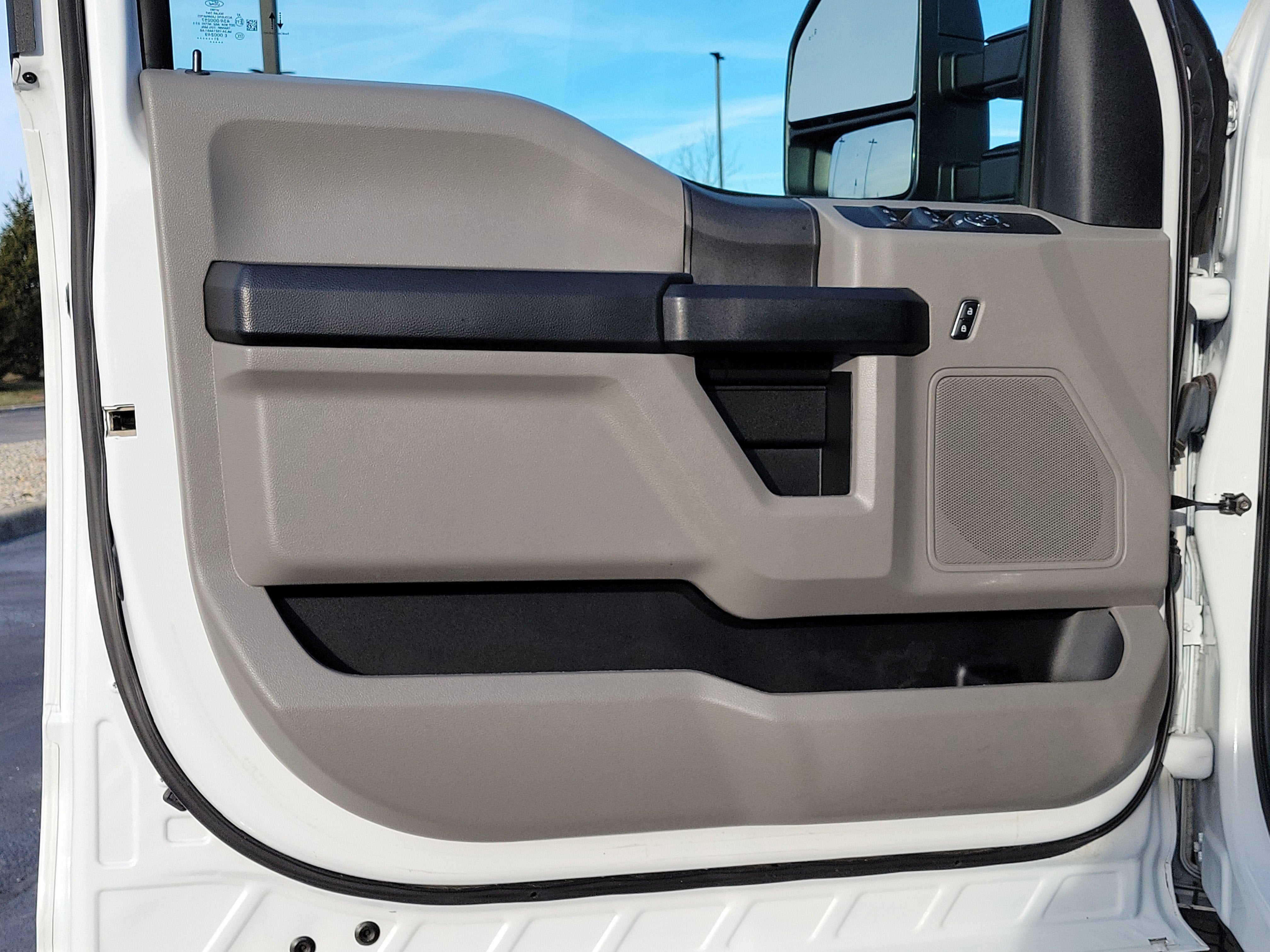 2021 Ford Super Duty F-350 SRW XL