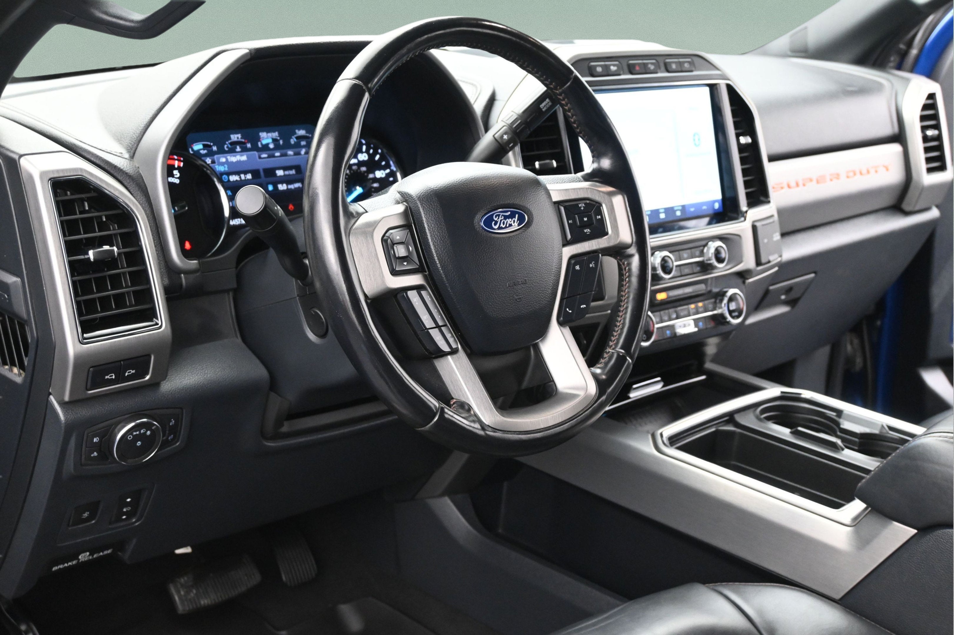 2022 Ford Super Duty F-350 SRW Platinum