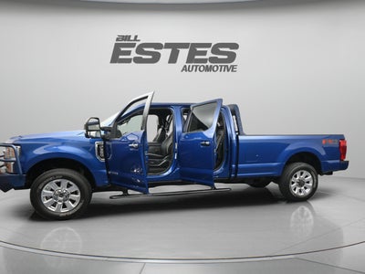 2022 Ford Super Duty F-350 SRW Platinum