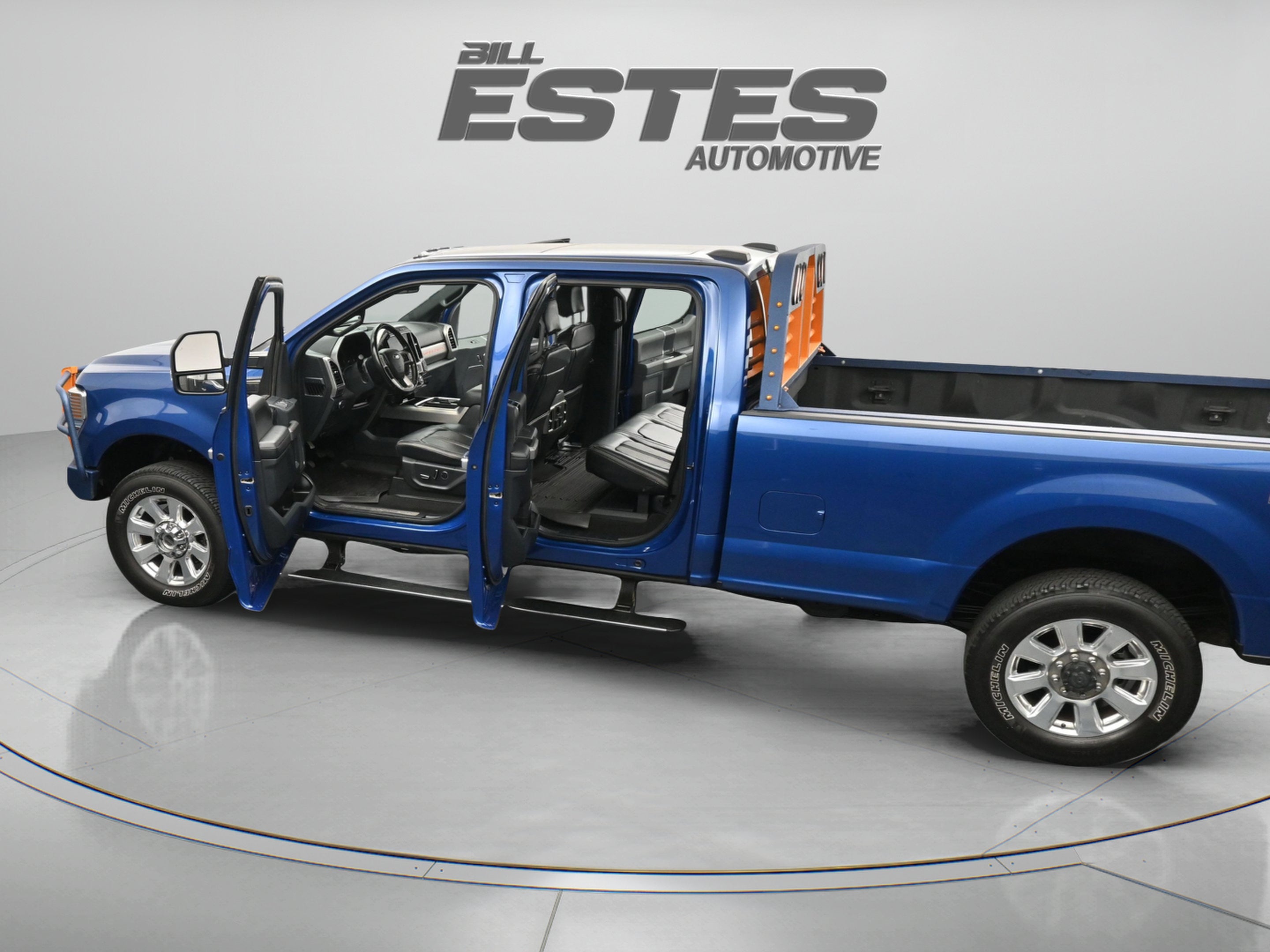 2022 Ford Super Duty F-350 SRW Platinum