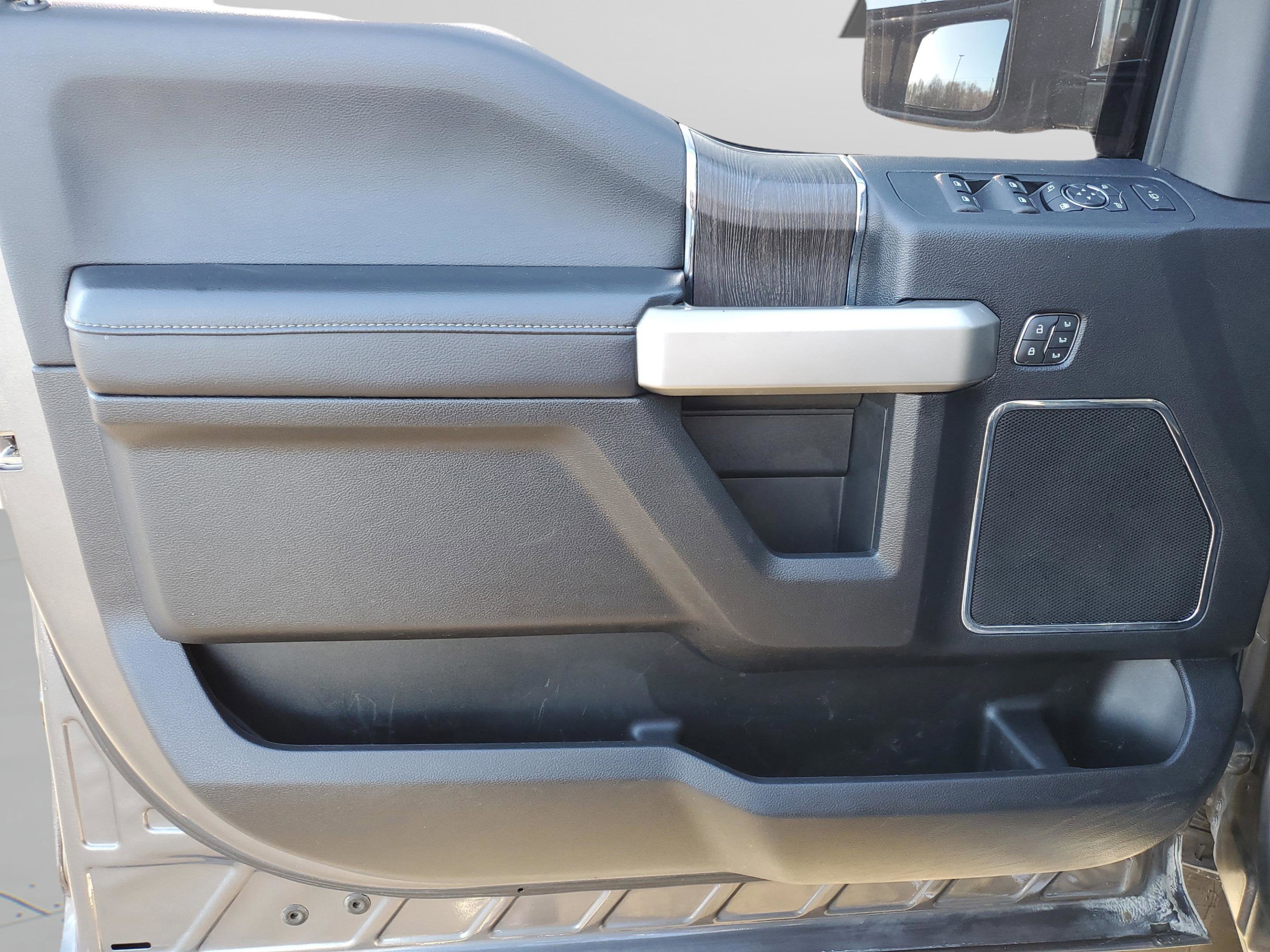 2021 Ford Super Duty F-350 SRW LARIAT