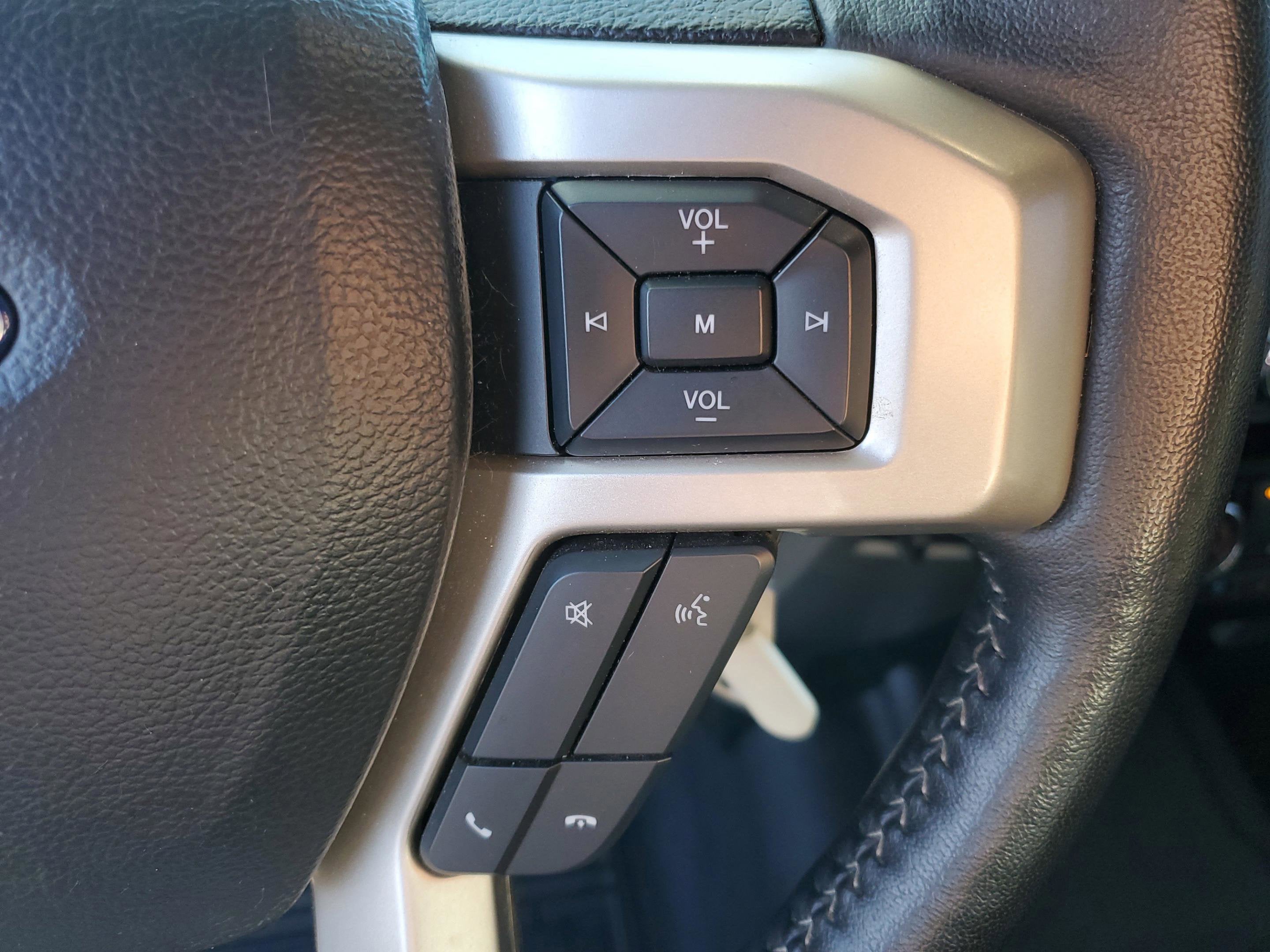 2021 Ford Super Duty F-350 SRW LARIAT