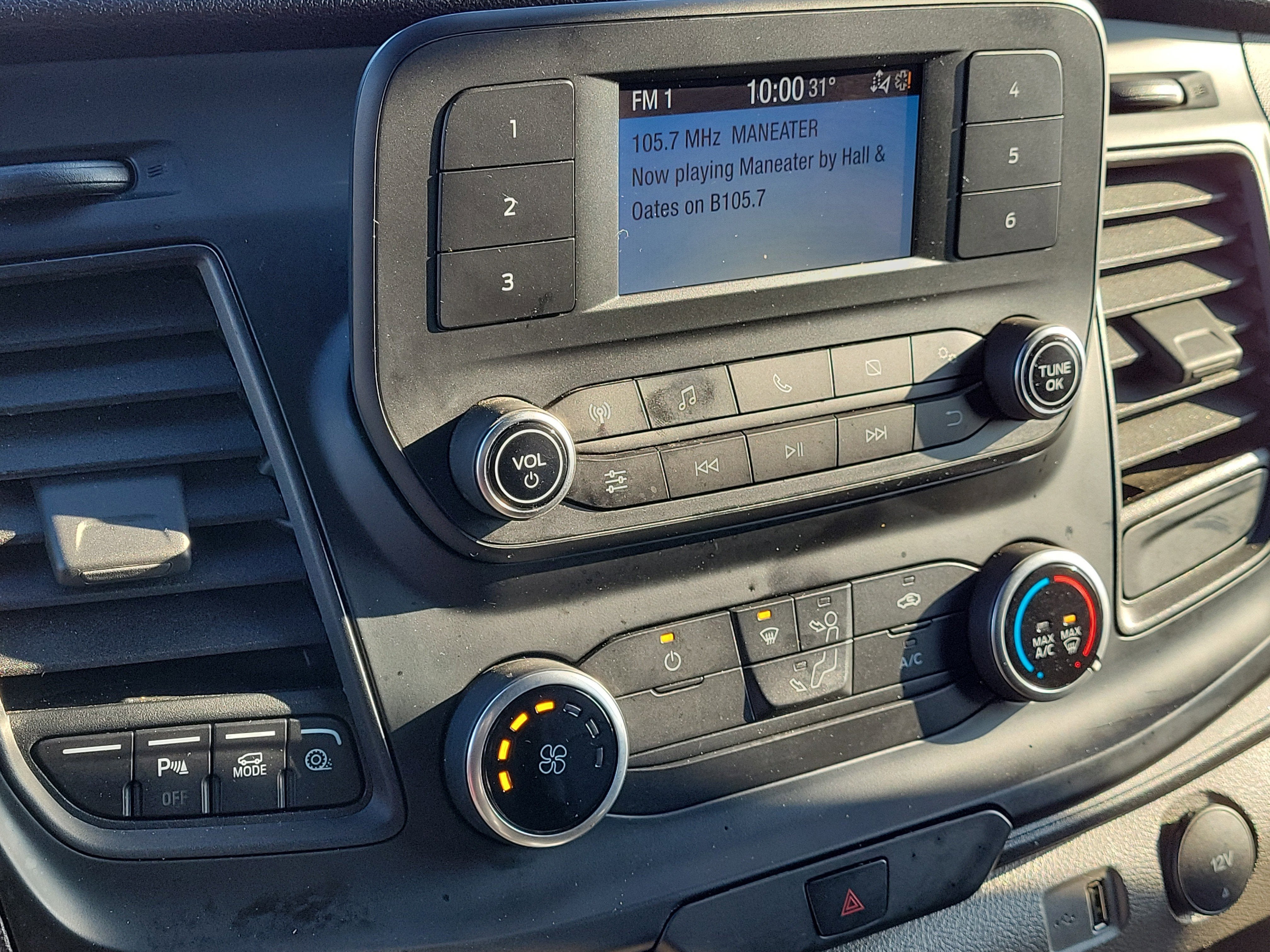 2023 Ford Transit Cargo Van Base