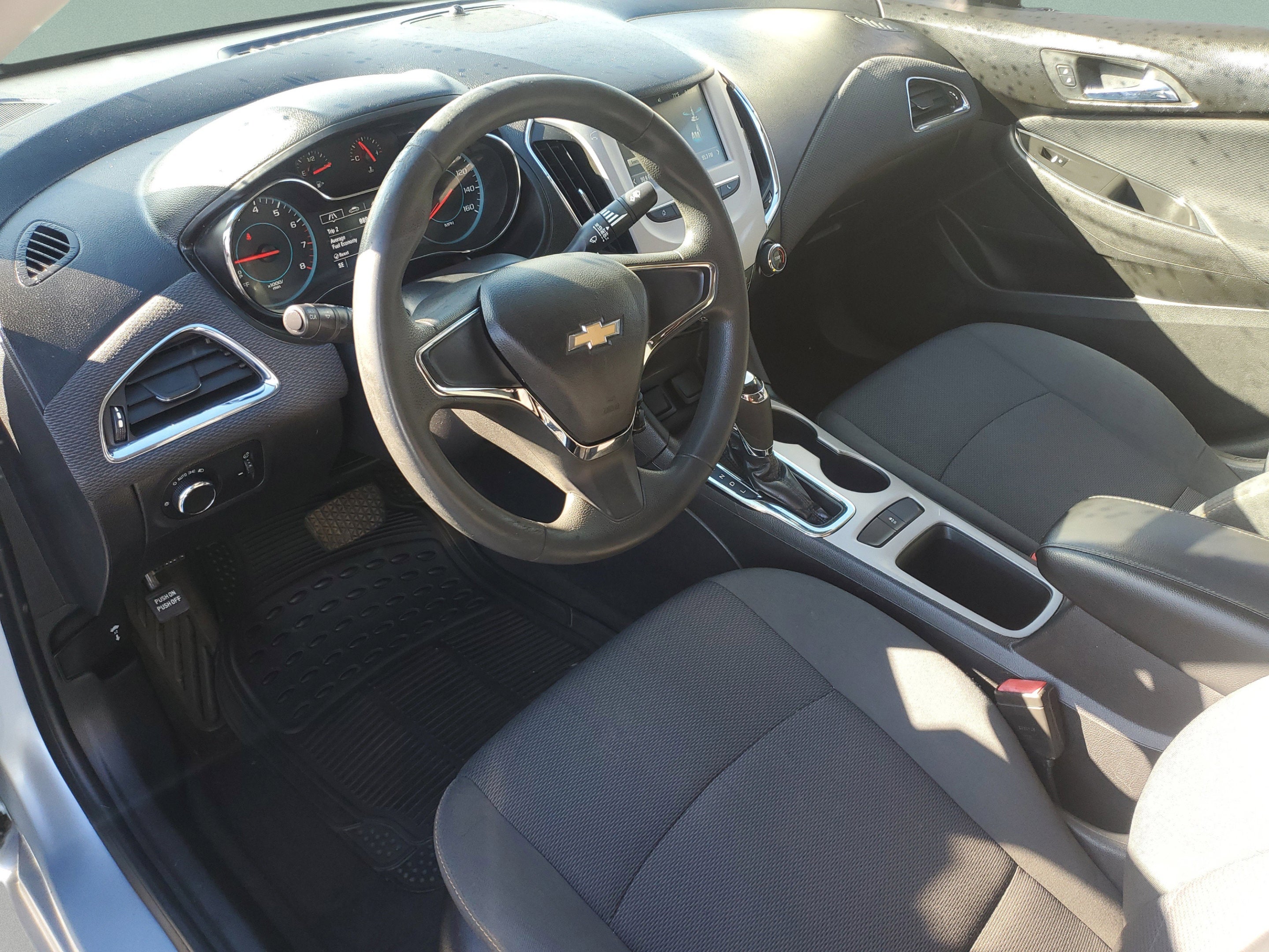 2018 Chevrolet Cruze LS