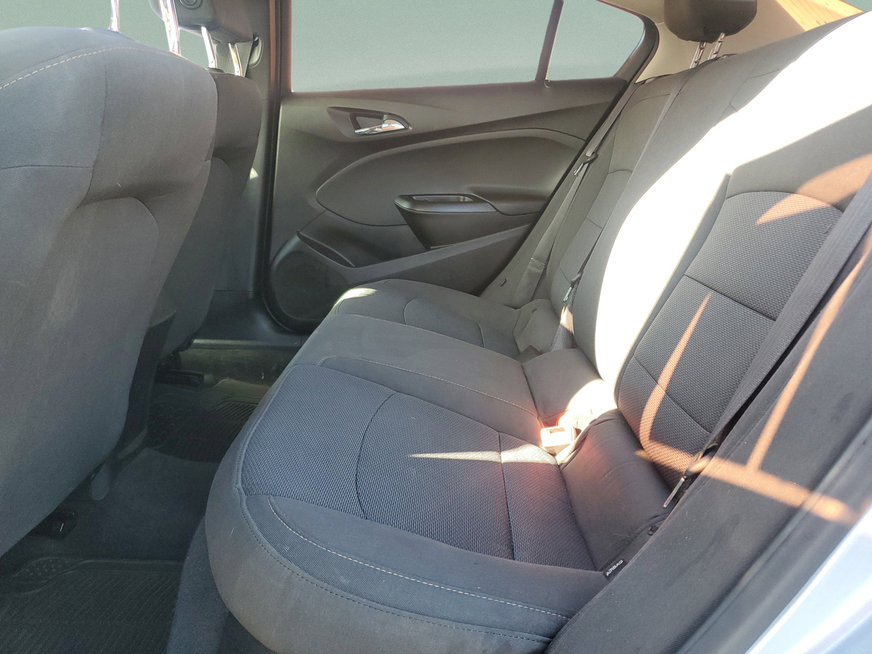 2018 Chevrolet Cruze LS