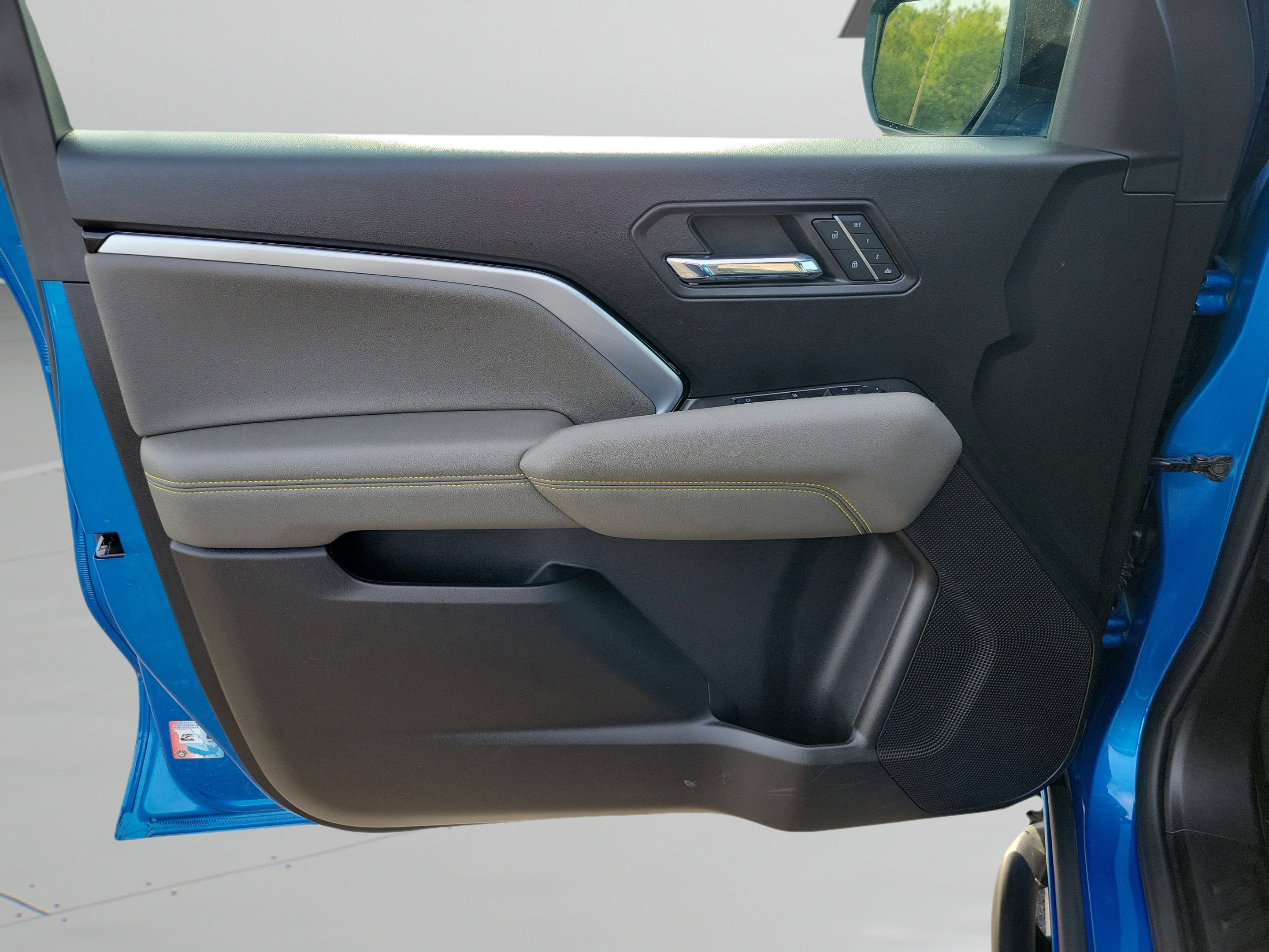 2023 Chevrolet Colorado 4WD ZR2