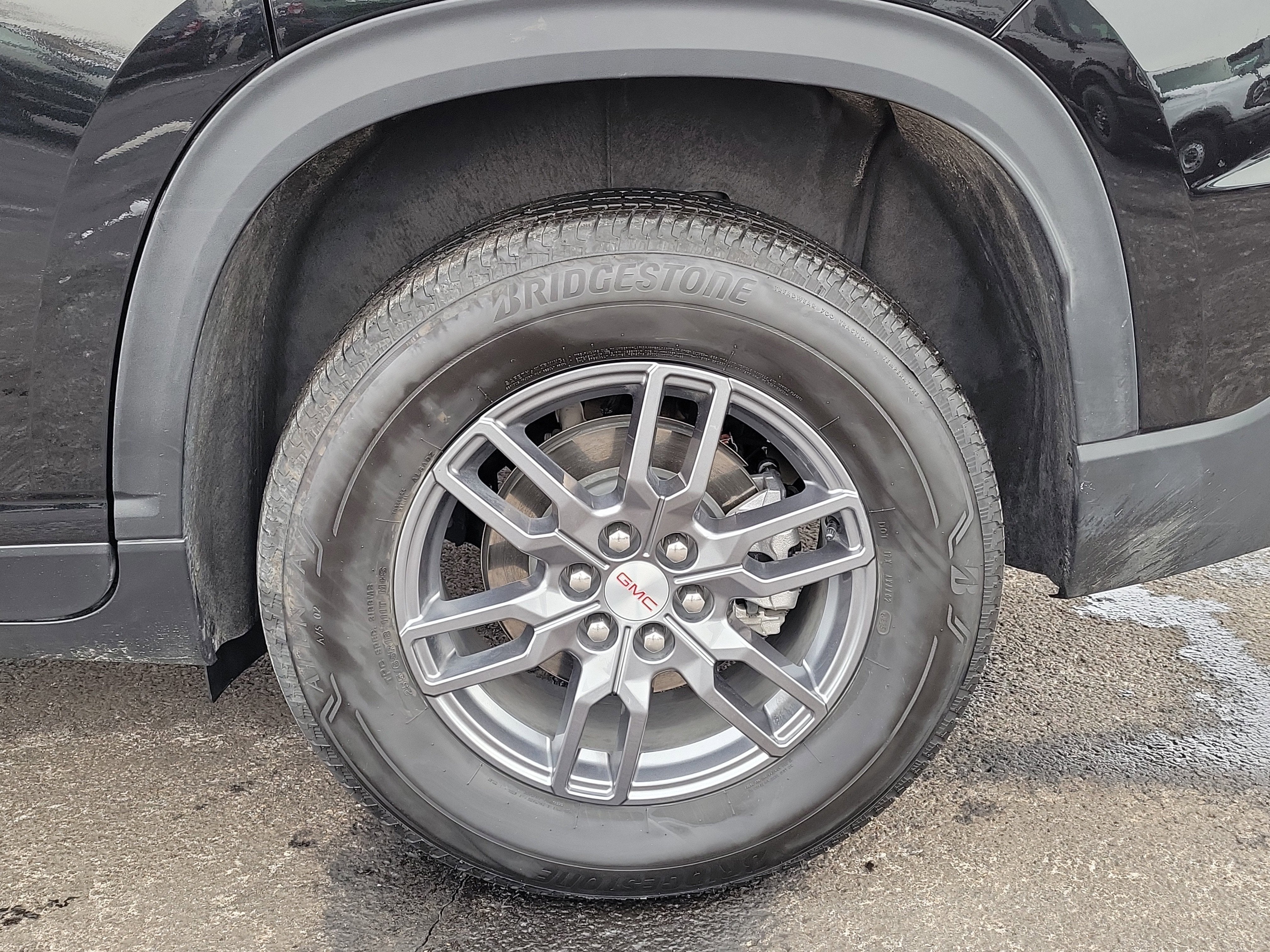 2025 GMC Acadia FWD Elevation