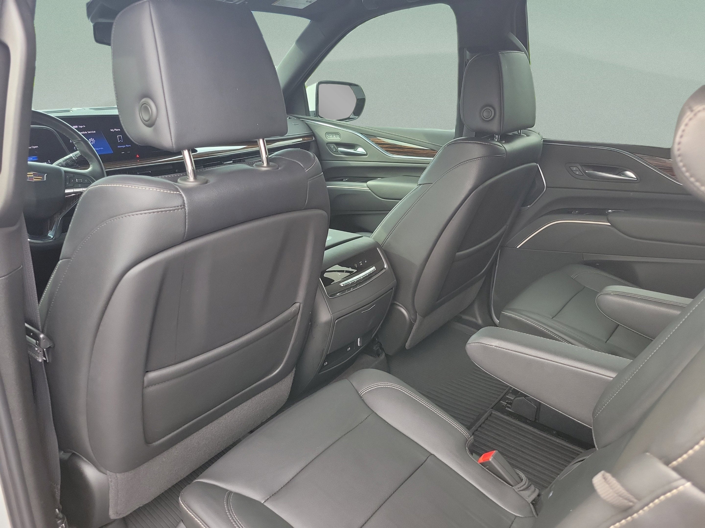 2024 Cadillac Escalade 4WD Luxury