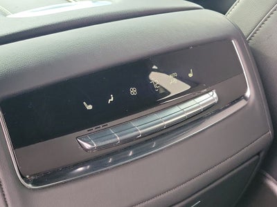 2024 Cadillac Escalade 4WD Luxury