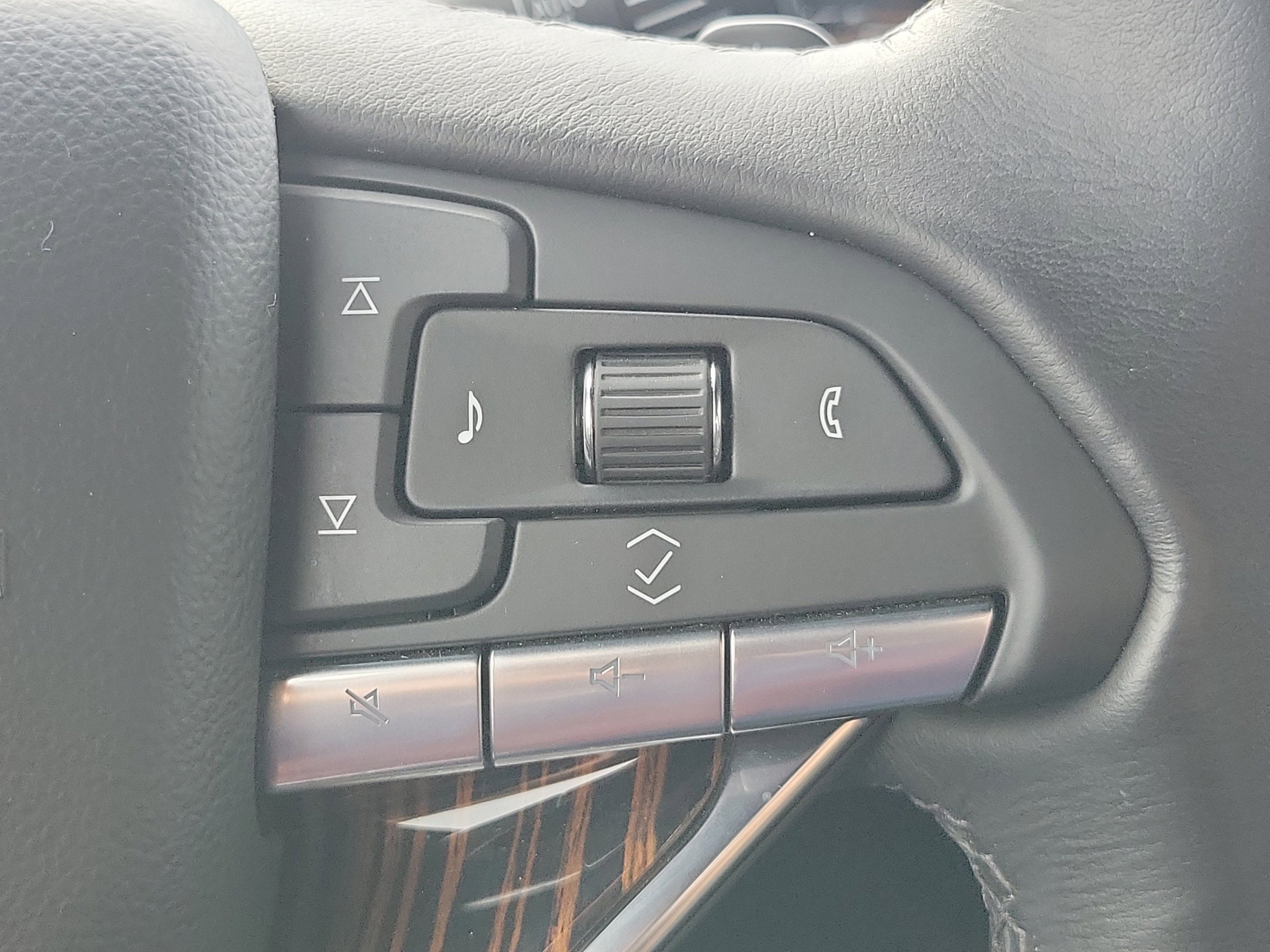 2024 Cadillac Escalade 4WD Luxury