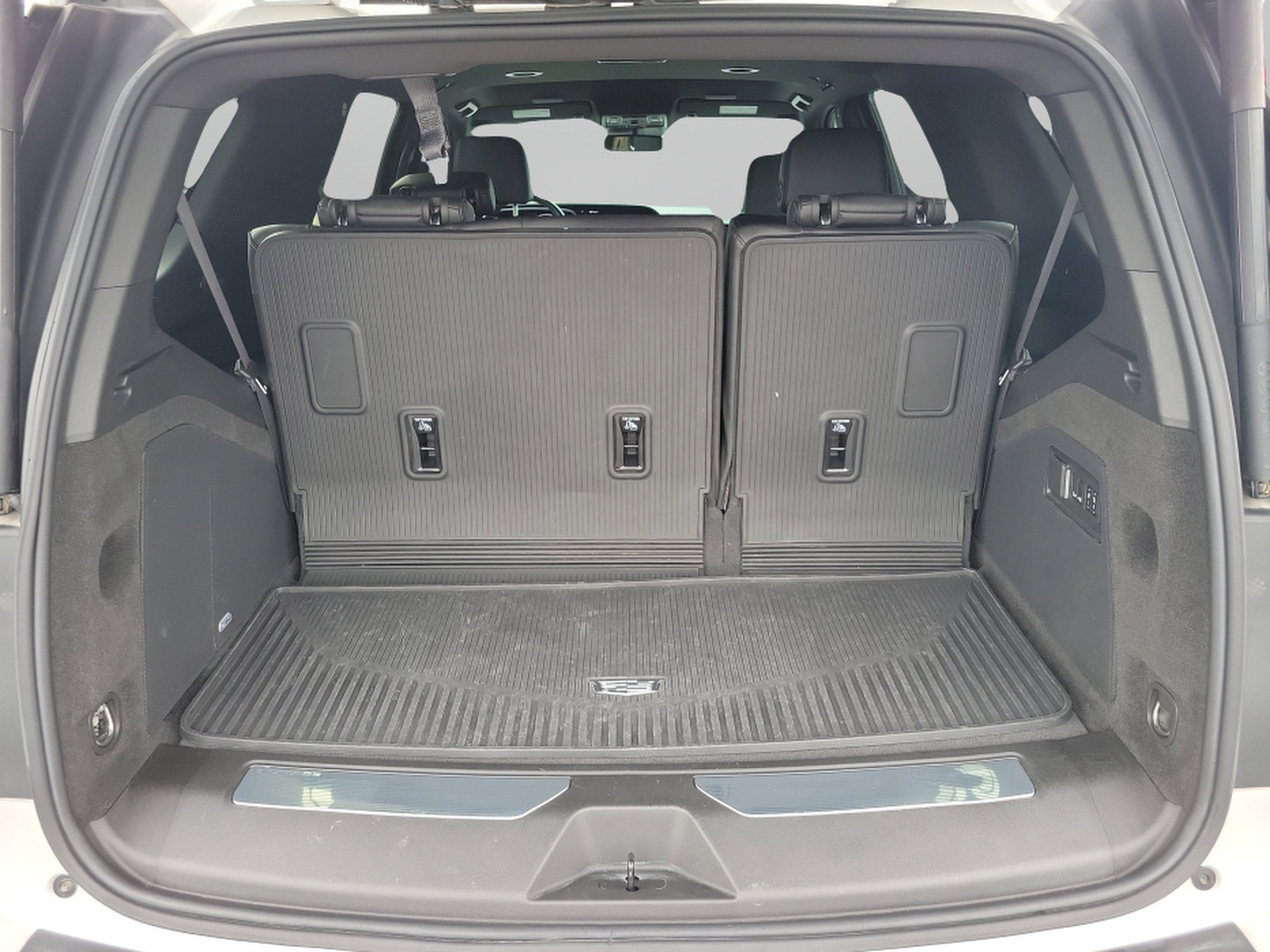 2024 Cadillac Escalade 4WD Luxury