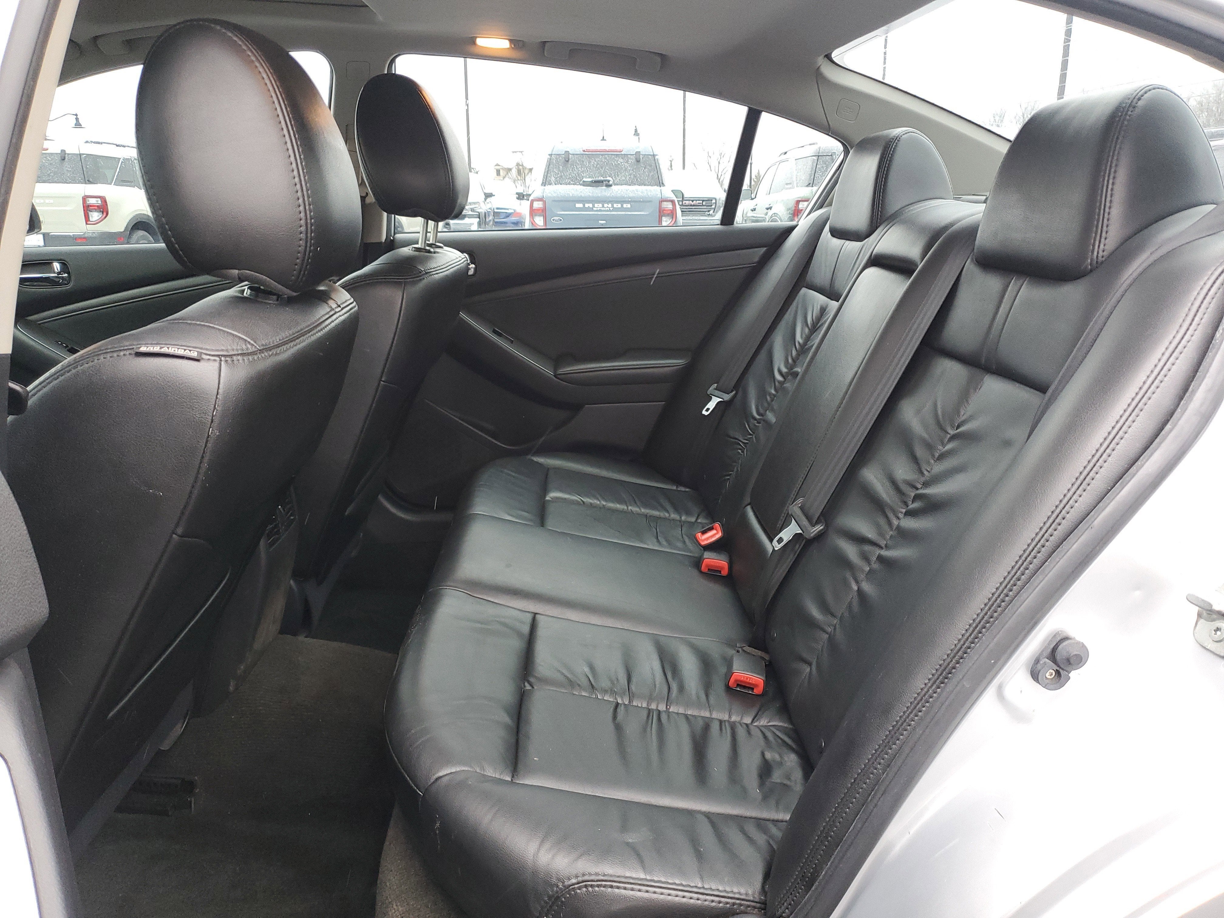 2012 Nissan Altima 3.5 SR