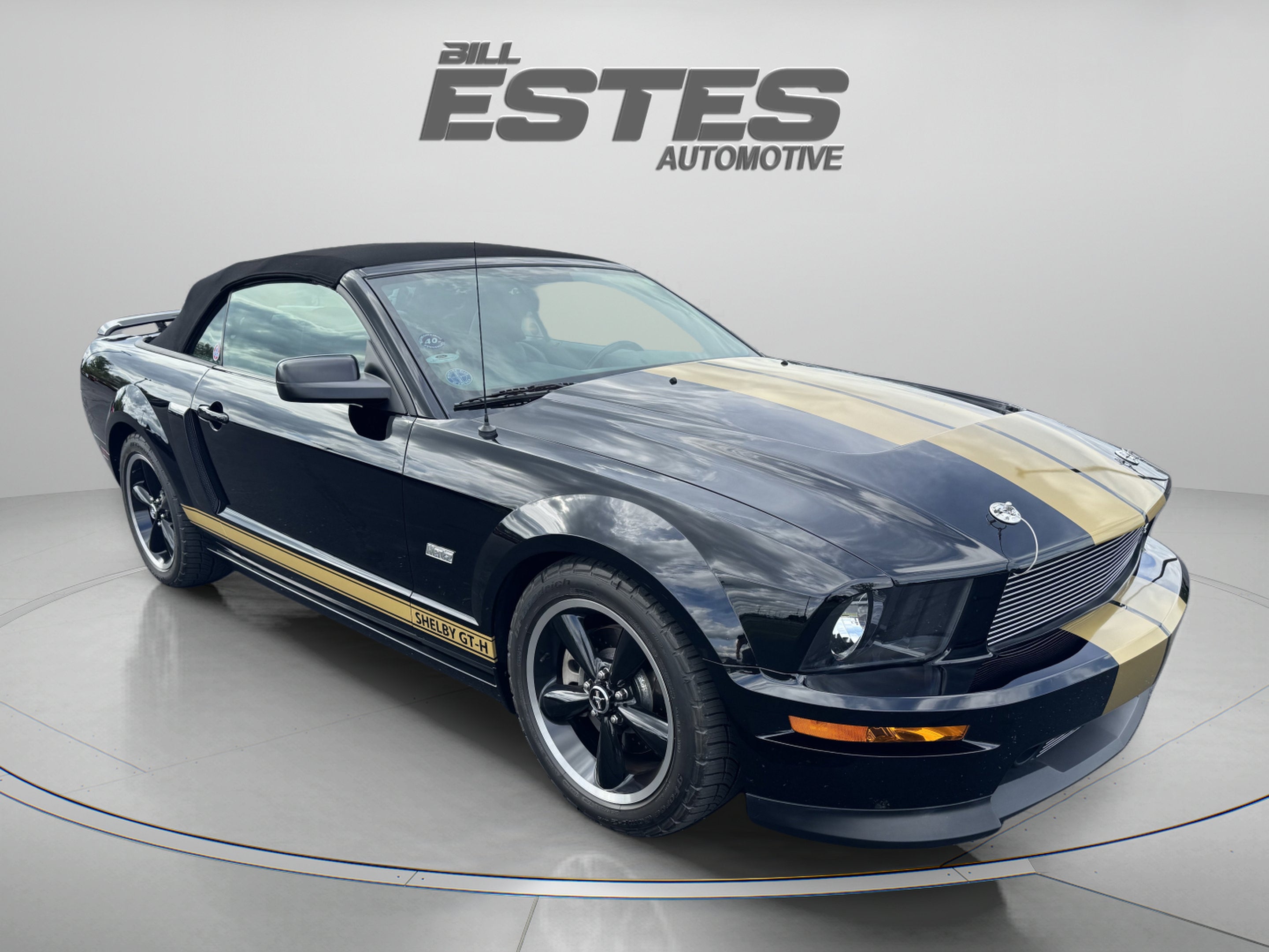 2007 Ford Mustang GT Deluxe