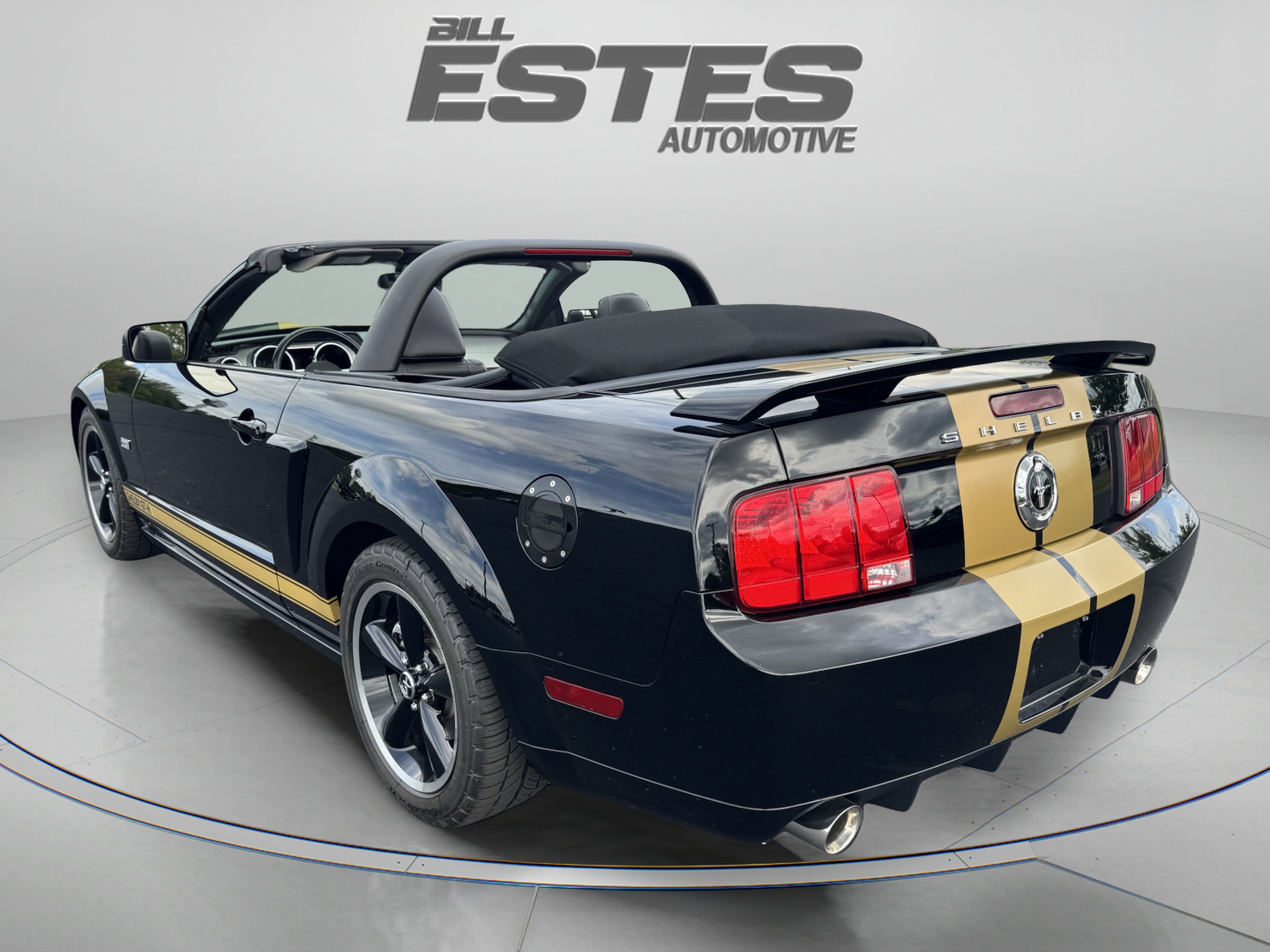 2007 Ford Mustang GT Deluxe