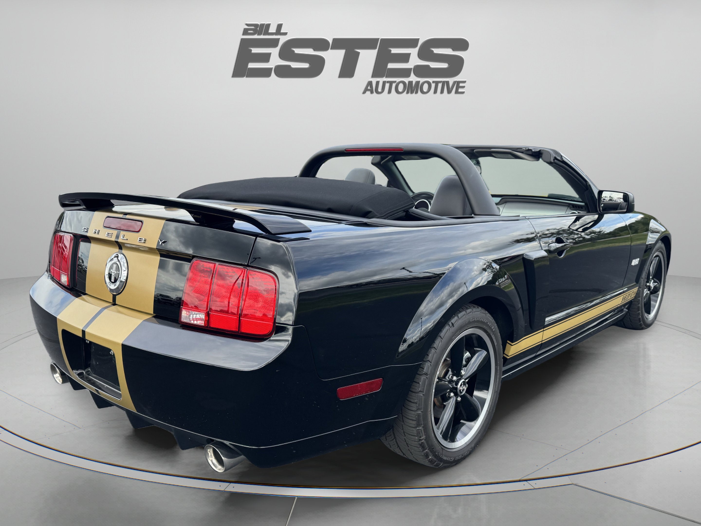 2007 Ford Mustang GT Deluxe