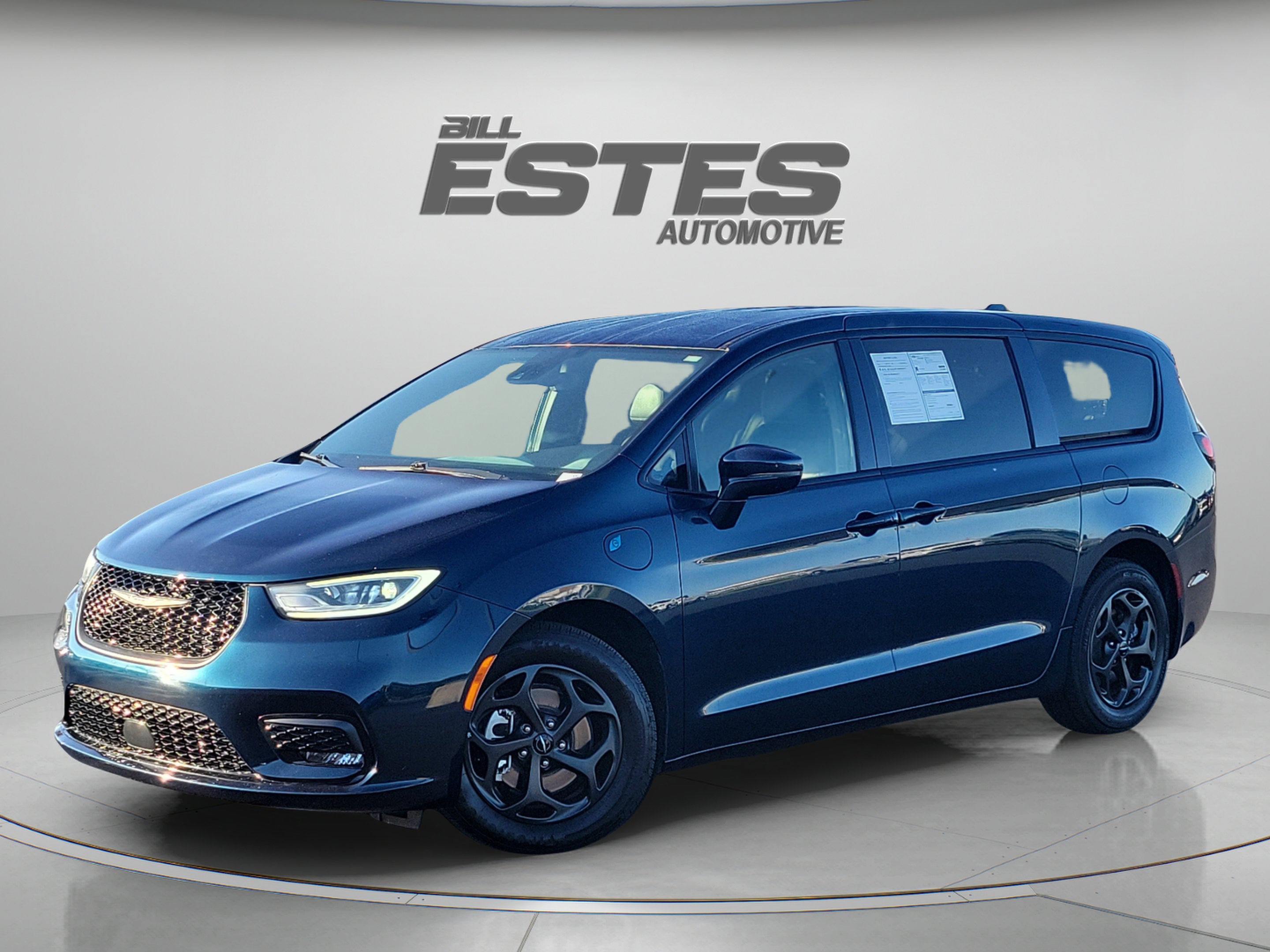 2022 Chrysler Pacifica Hybrid