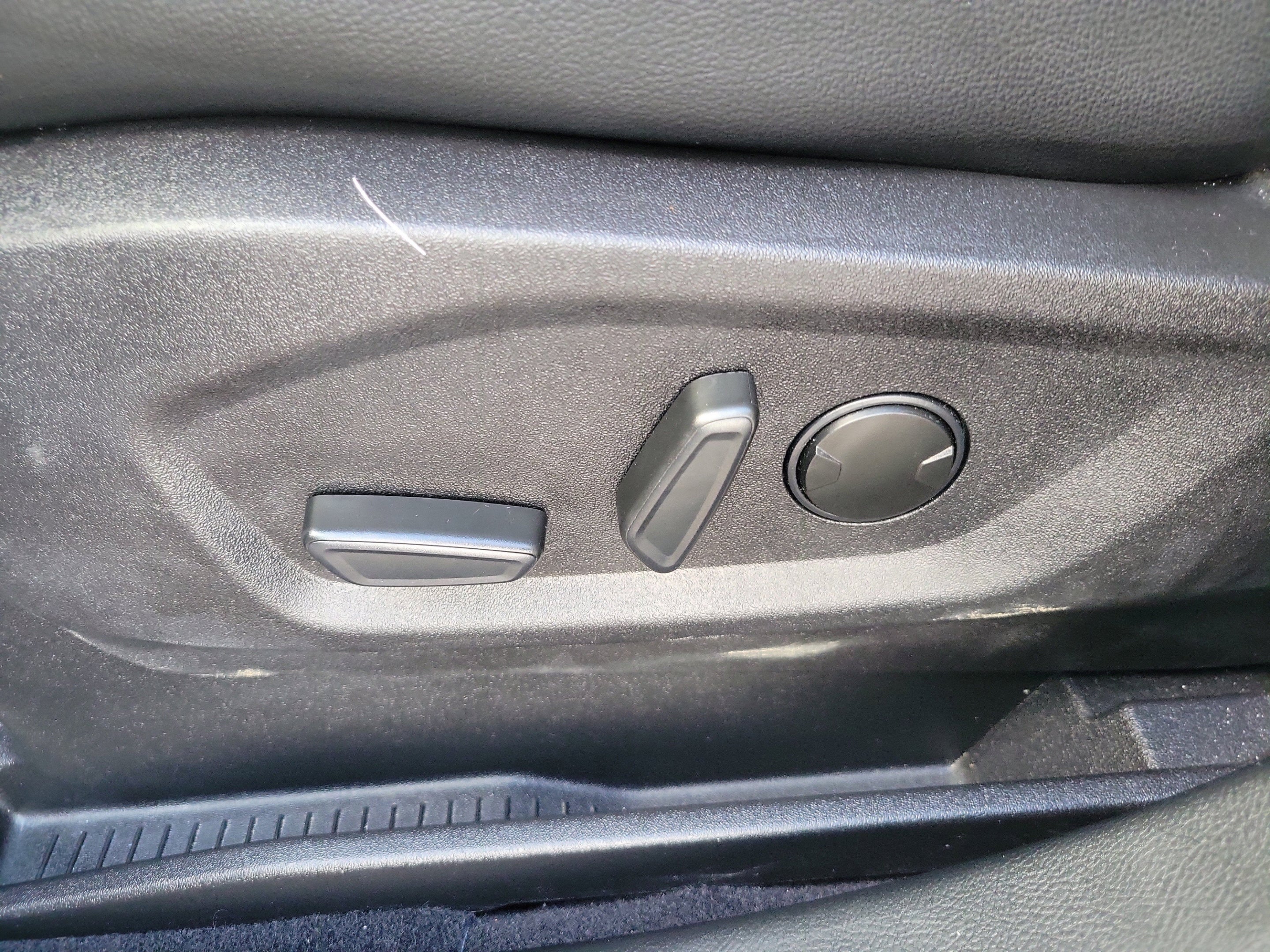 2024 Ford Edge ST