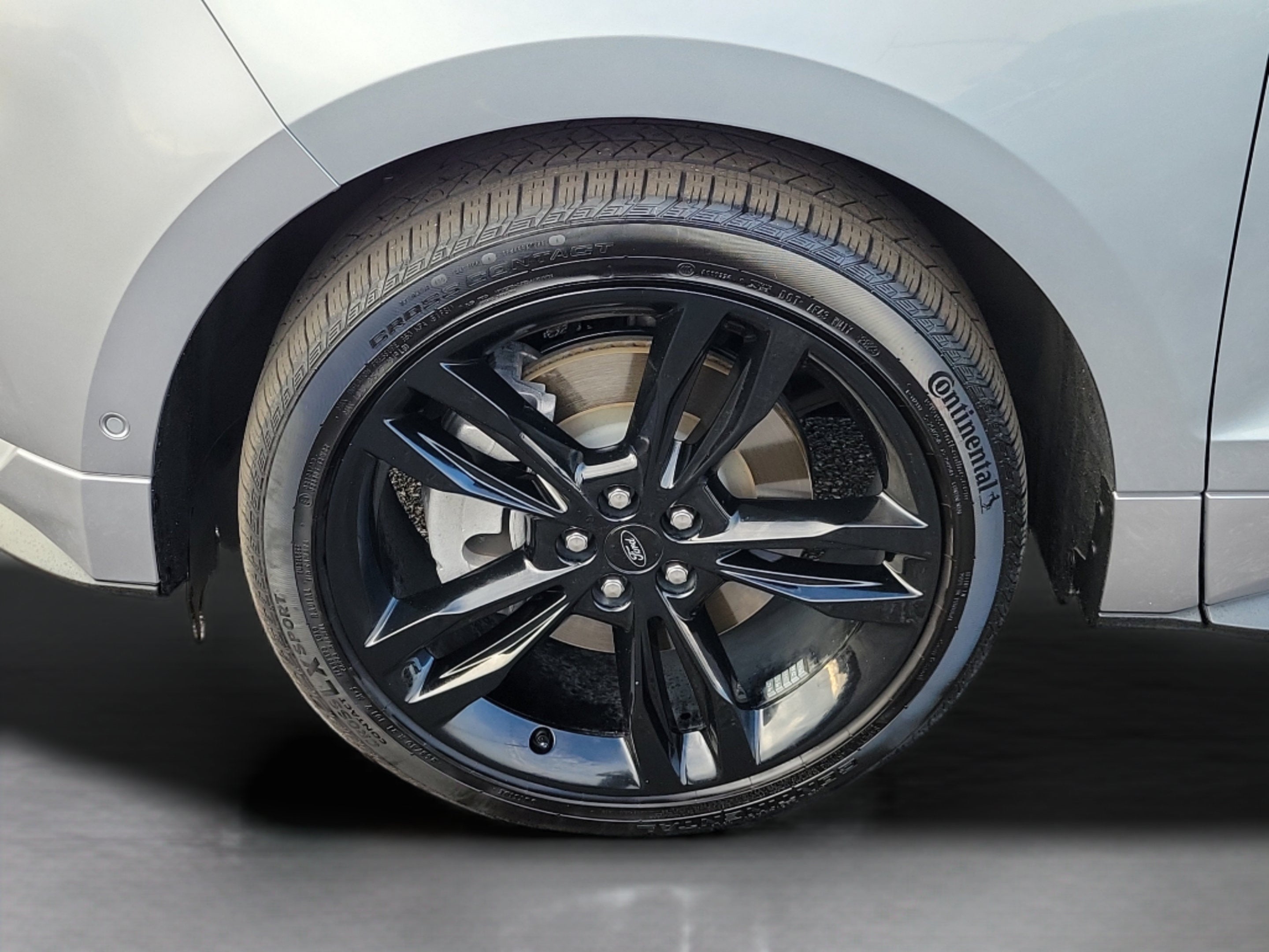 2024 Ford Edge ST
