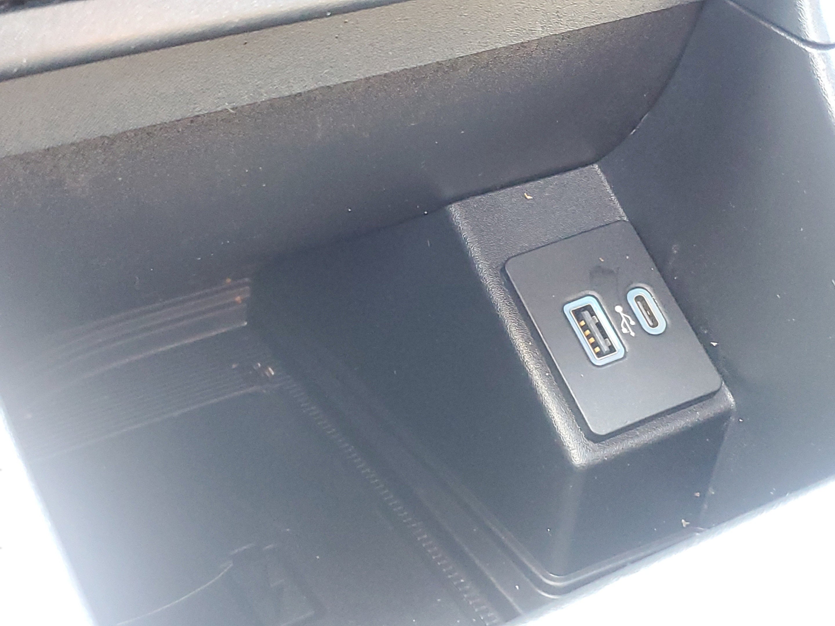 2022 Ford Edge ST
