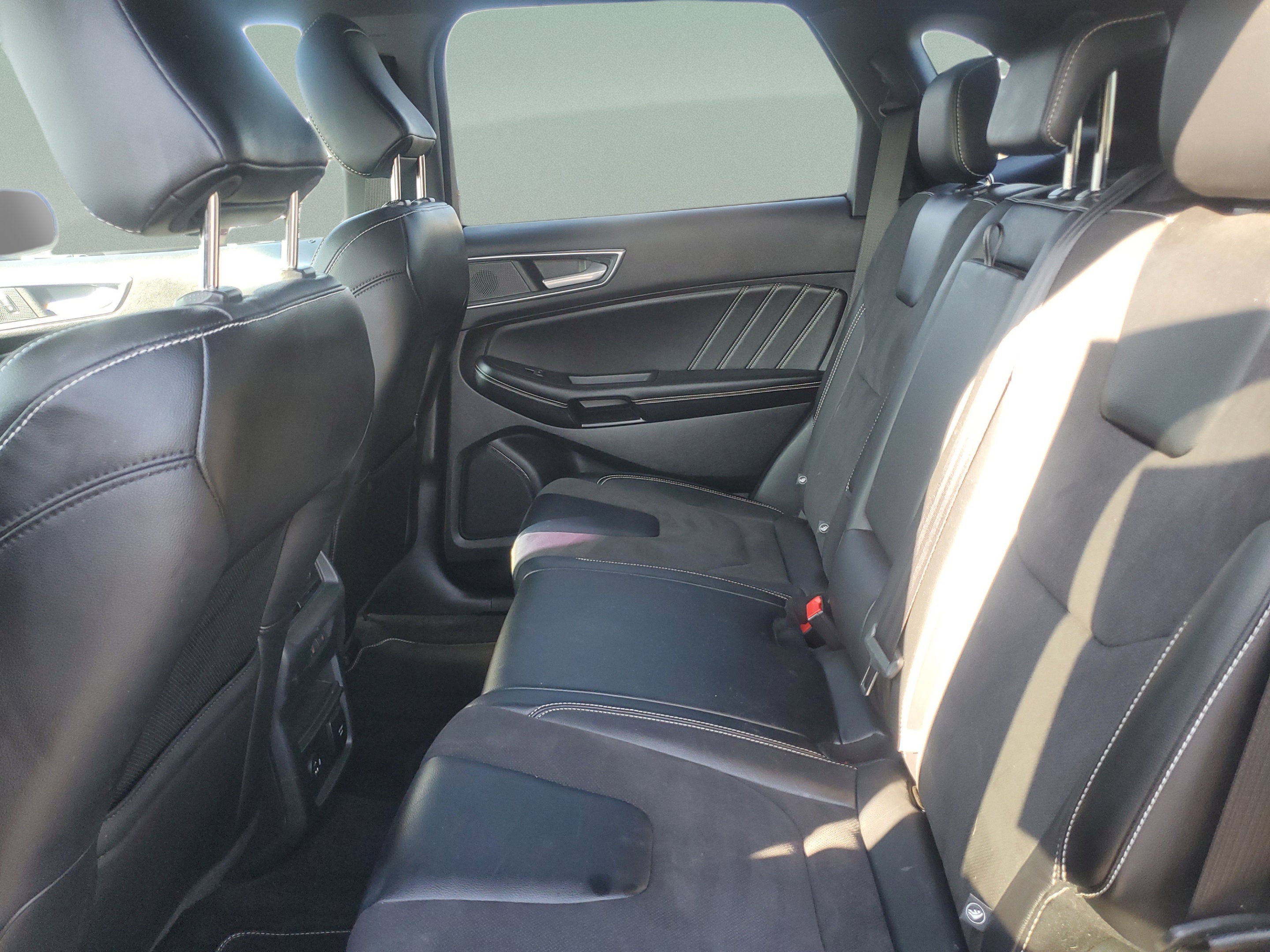 2022 Ford Edge ST