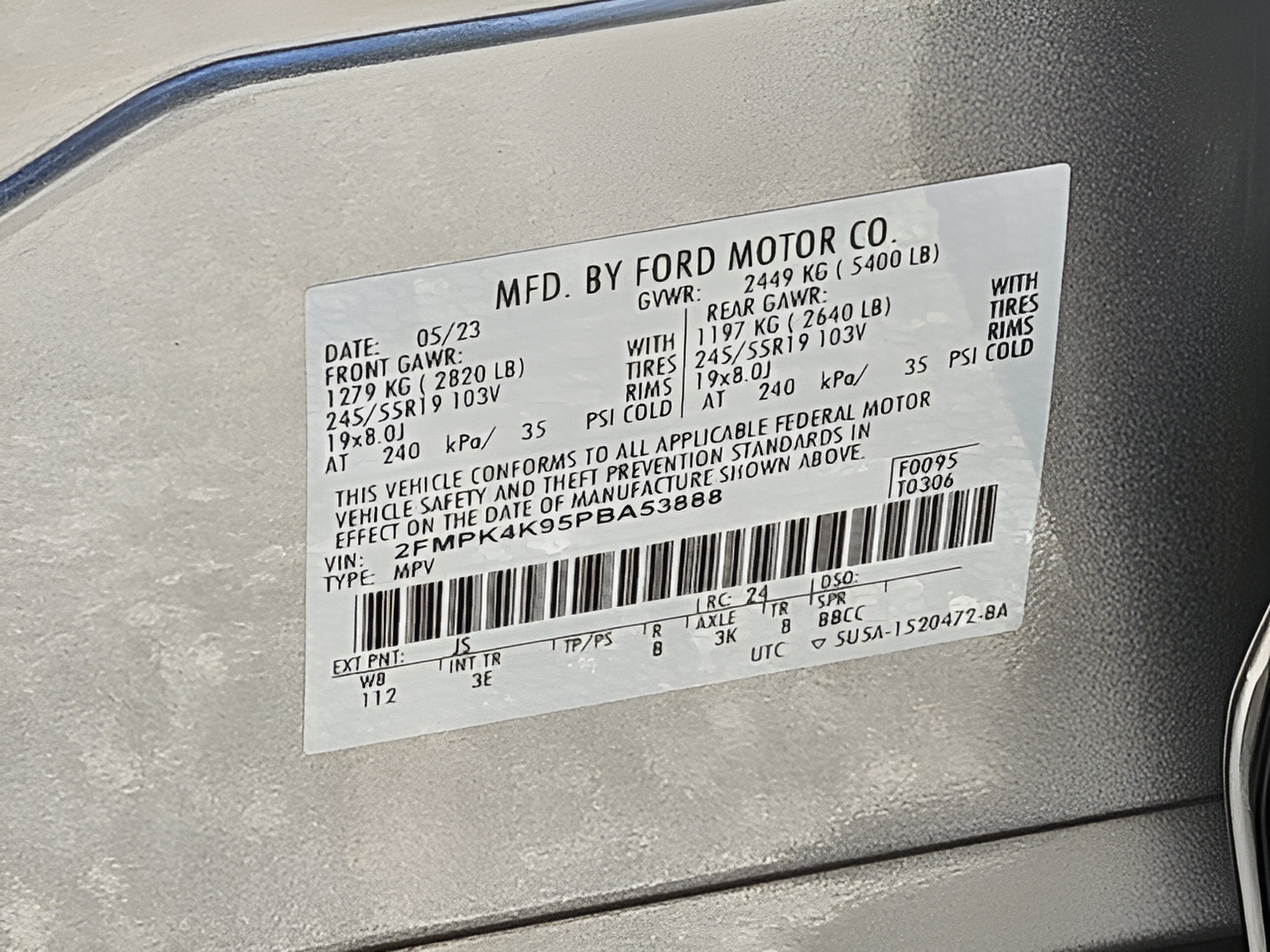 2023 Ford Edge Titanium