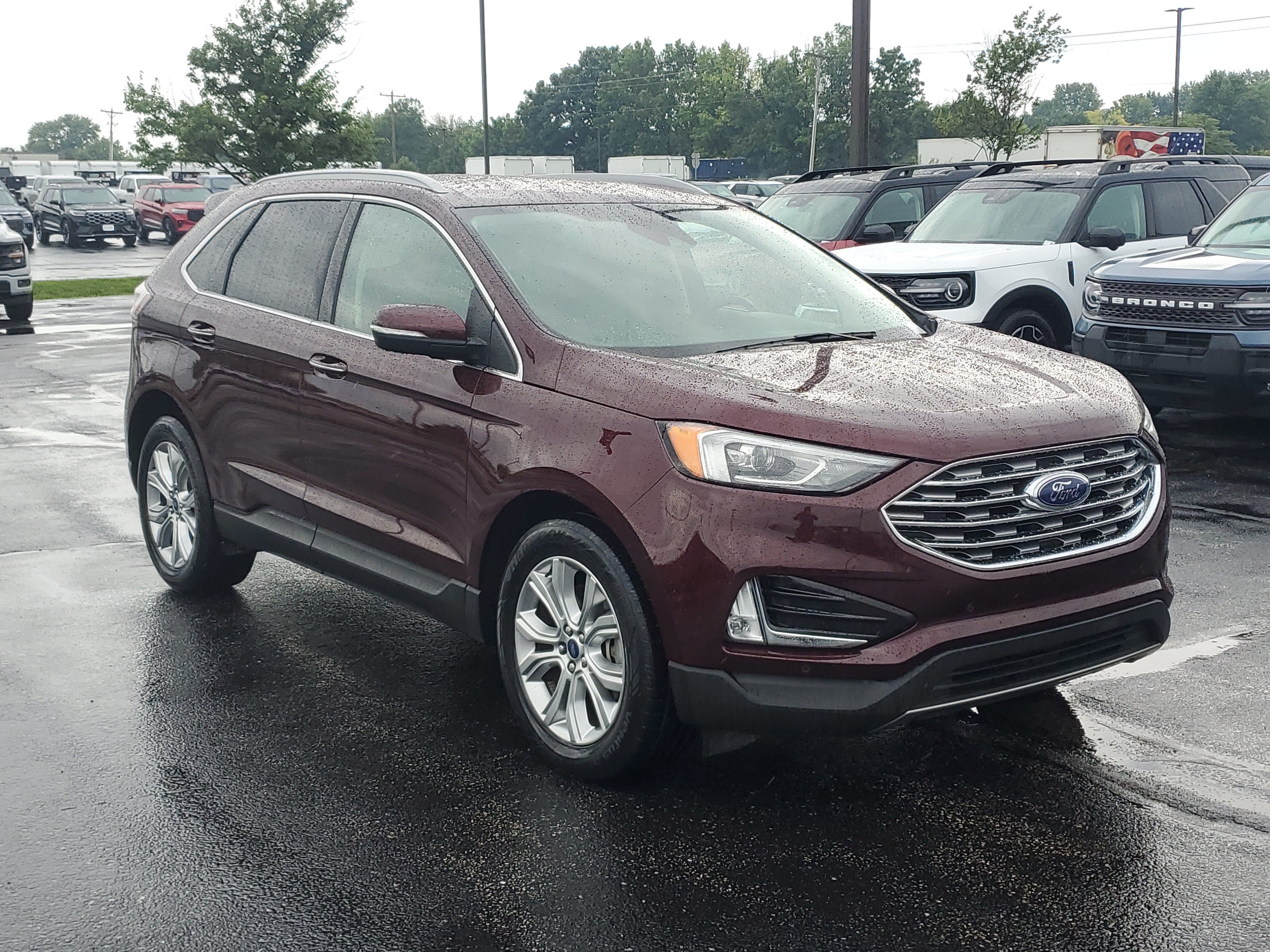 2020 Ford Edge Titanium