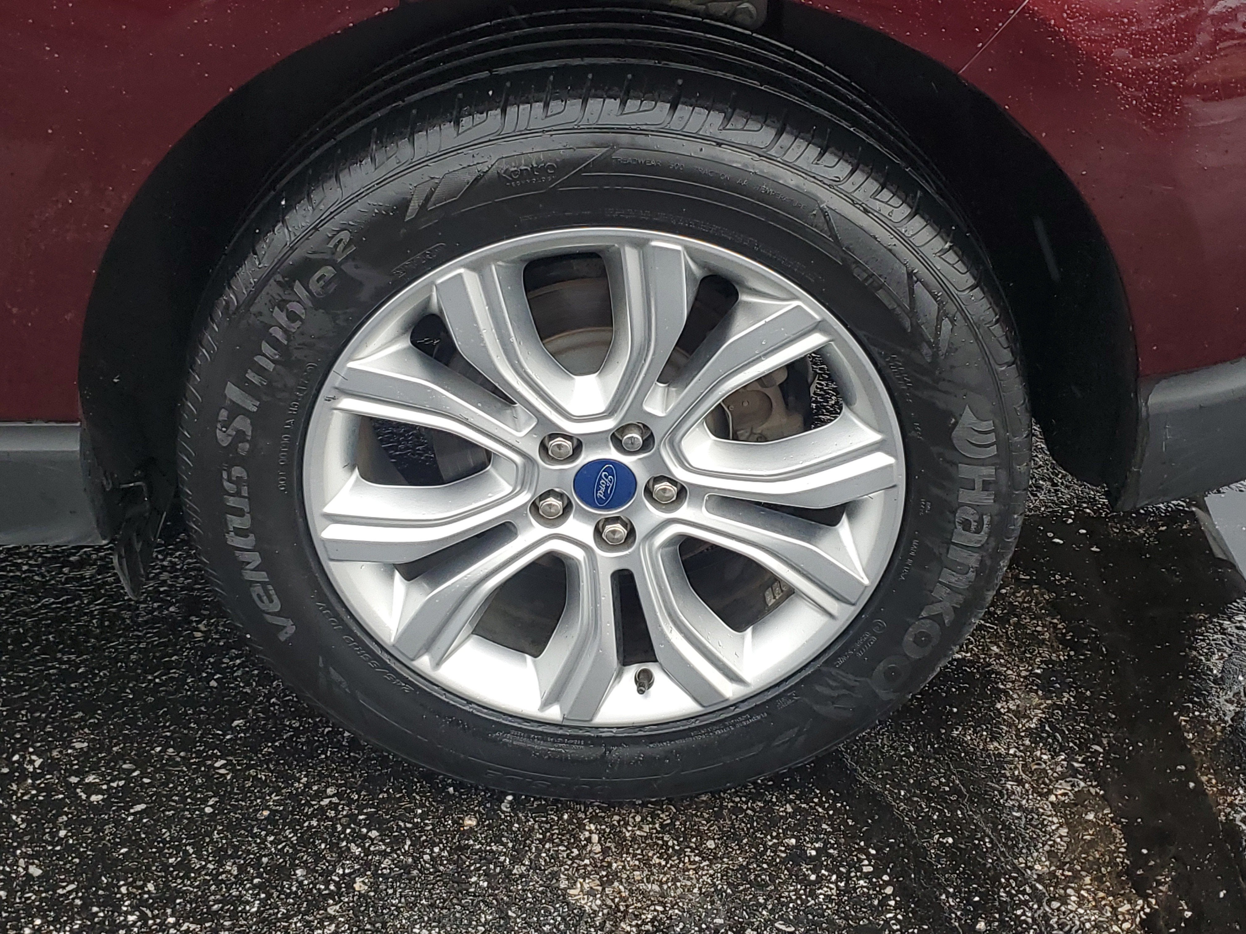 2020 Ford Edge Titanium