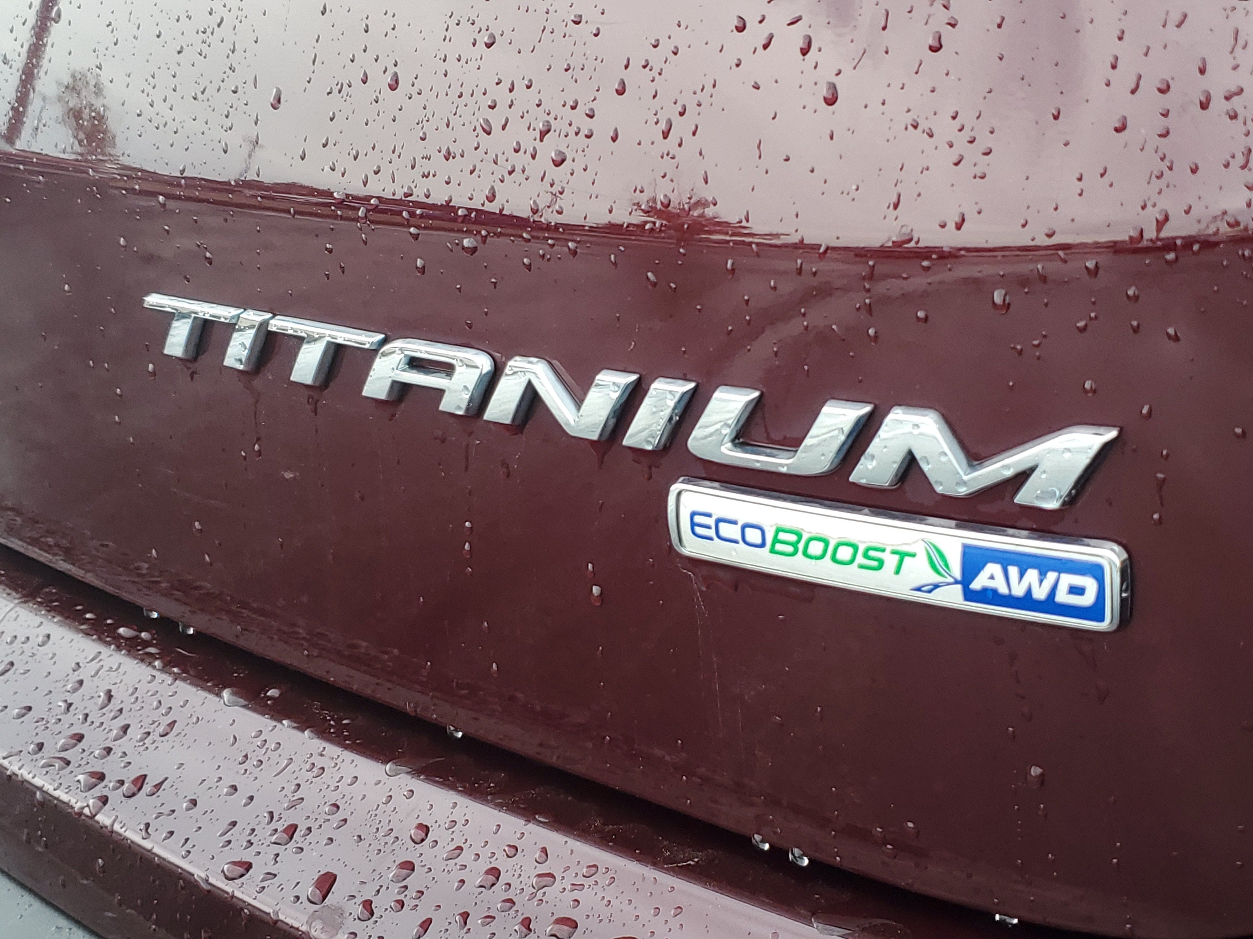 2020 Ford Edge Titanium