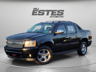 2011 Chevrolet Avalanche LS